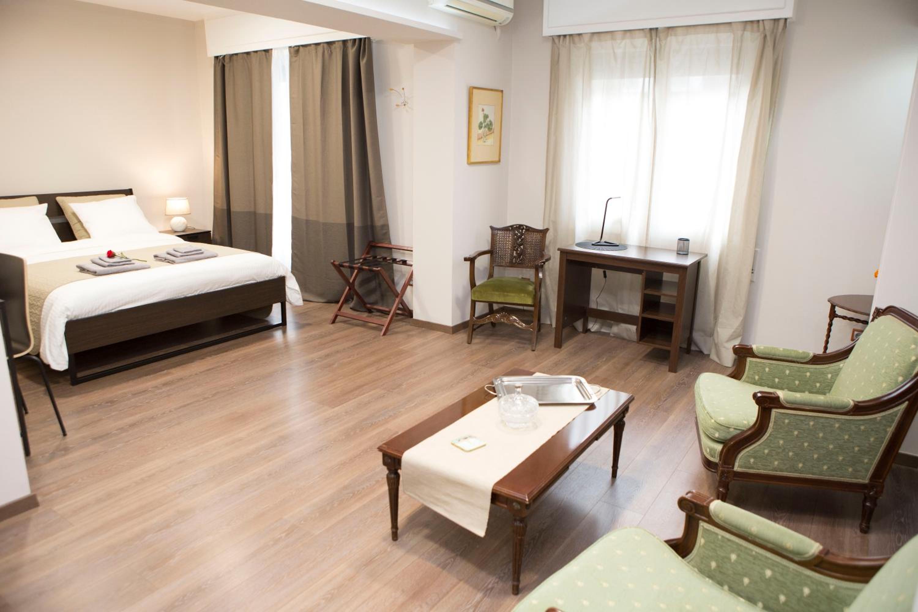 Athens Center Spacious Luxury Apartment