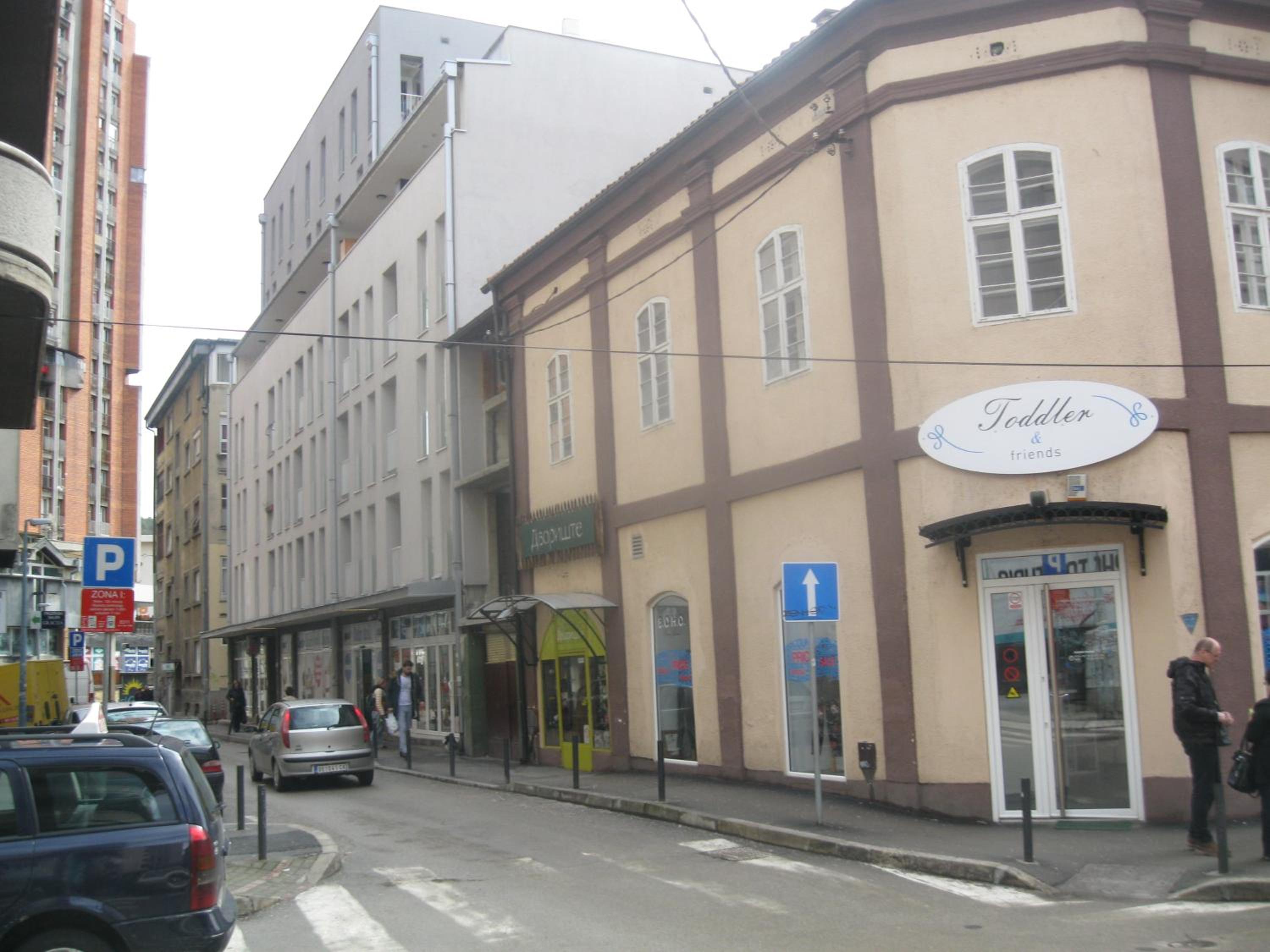 Photo 47
