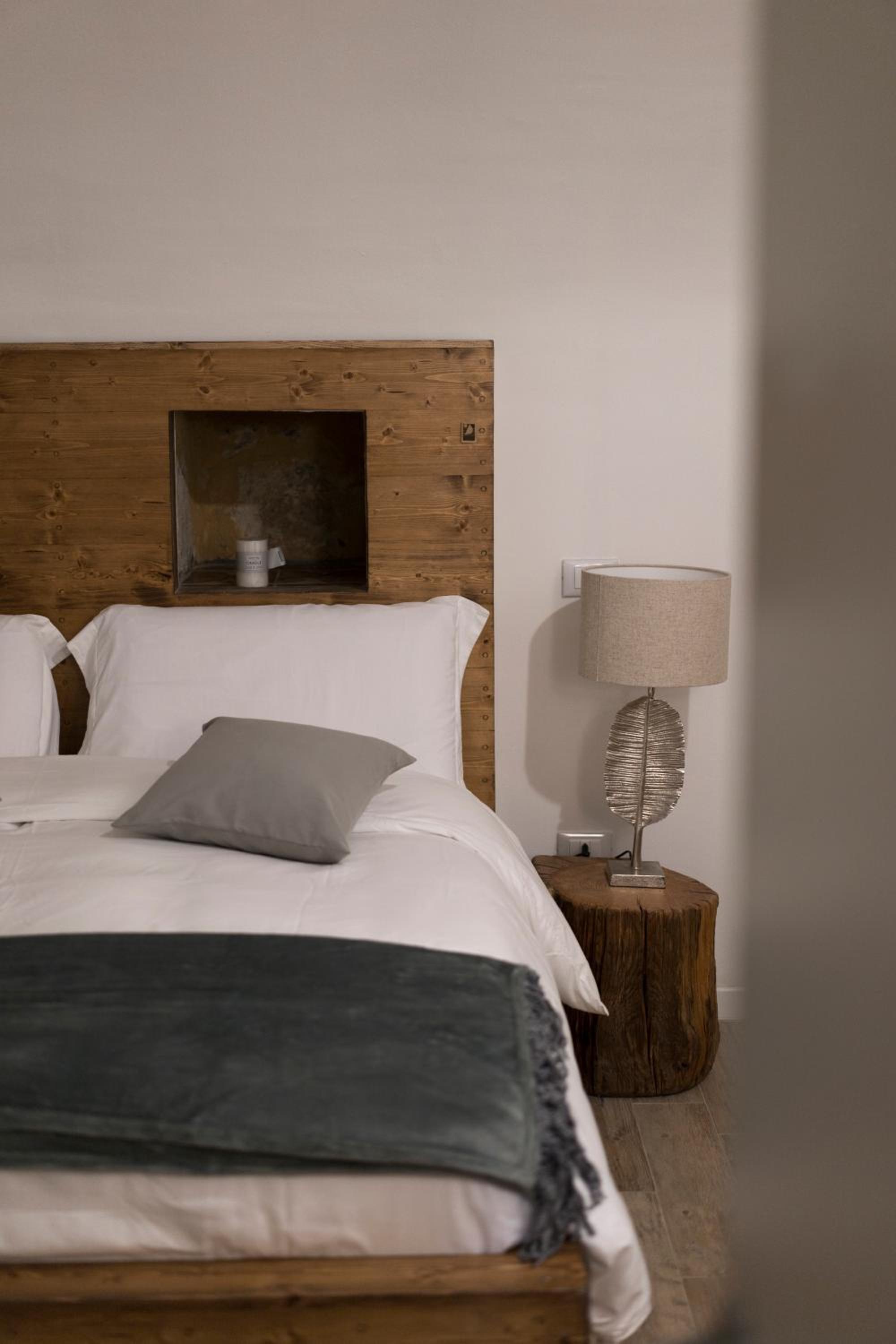 About Italy Holiday Rooms and Apartments