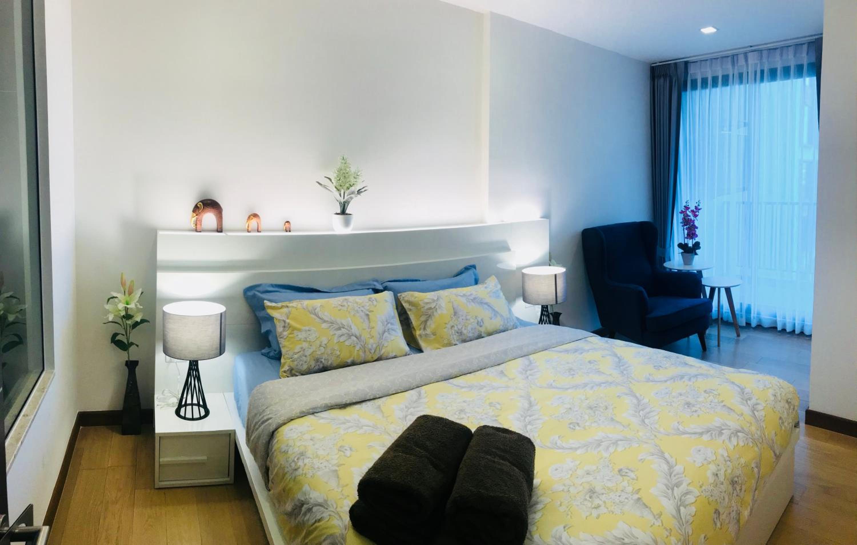 Astra Suites Central