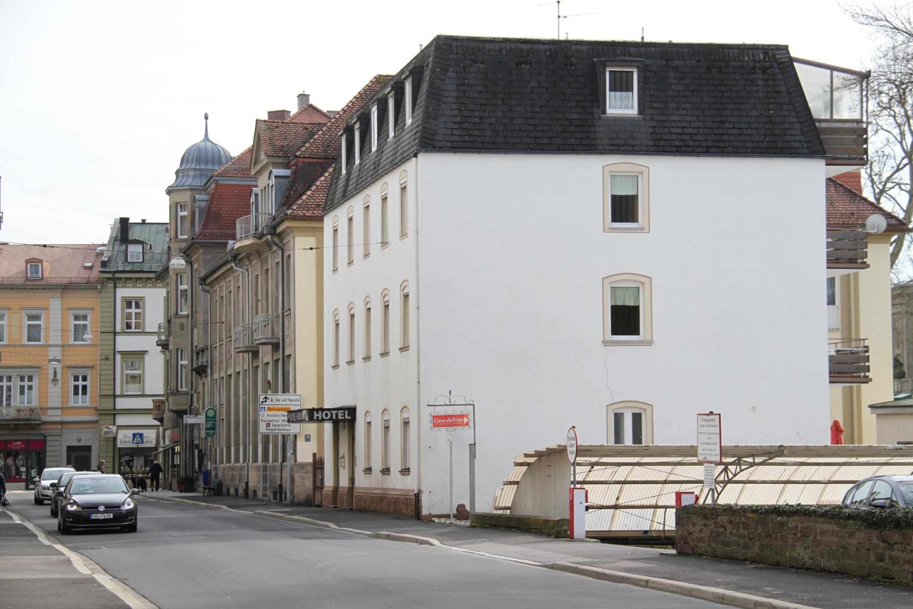 Photo 50