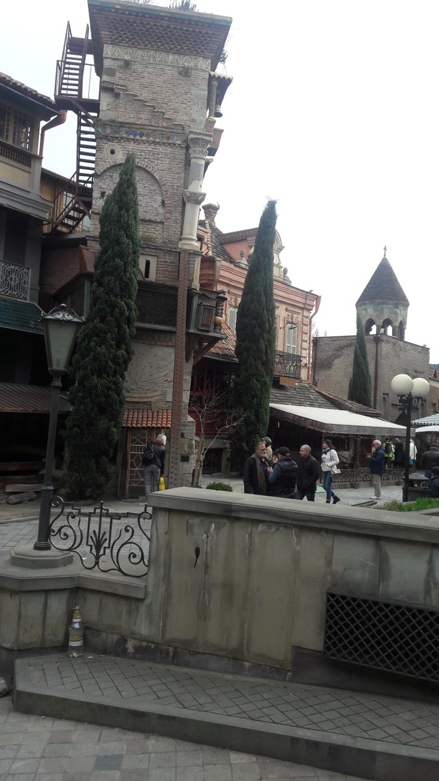 Photo 19