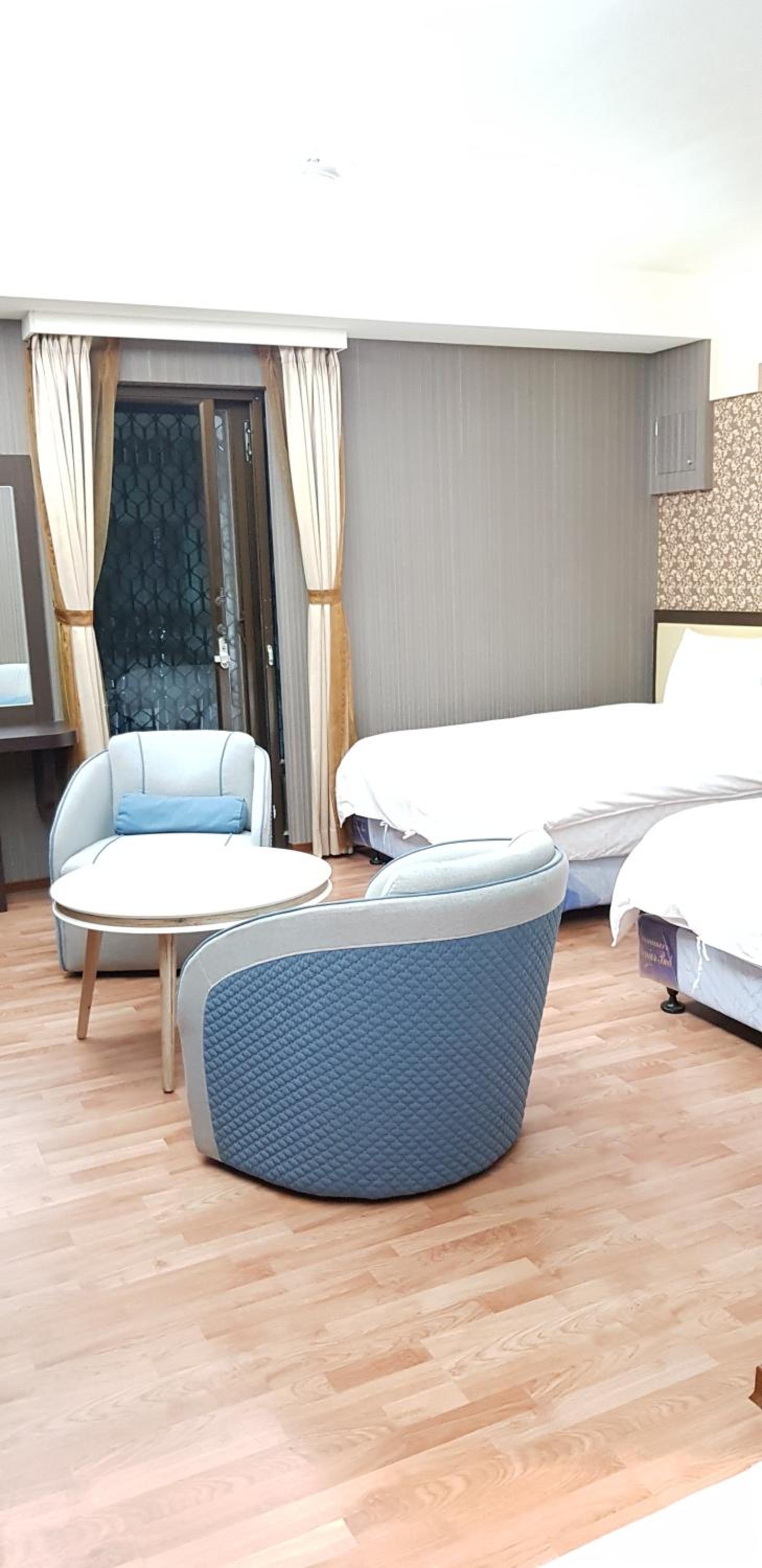 Jung Le Su Ba B&B