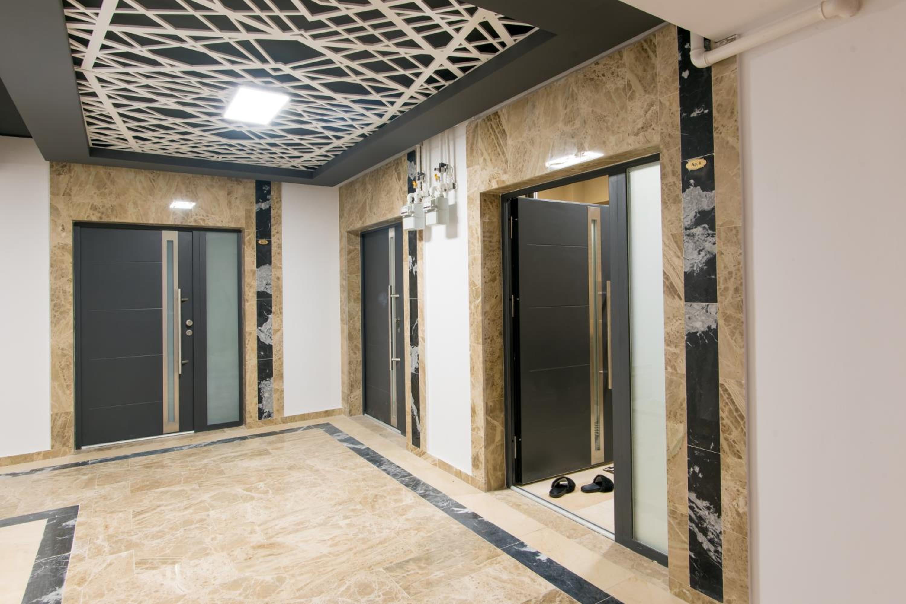 Sas 1 Luxury Apartments view 5