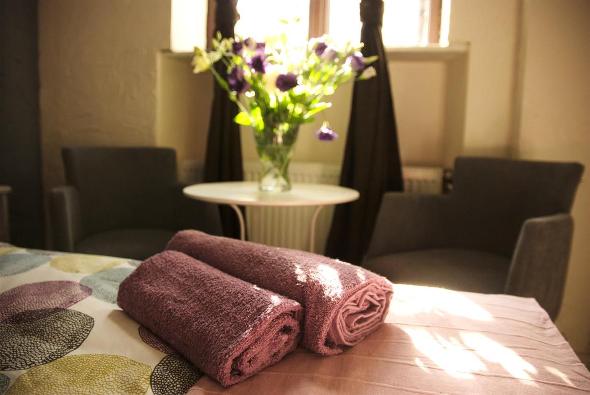 Rosemary's Private Ensuite Rooms in Old Town view 3