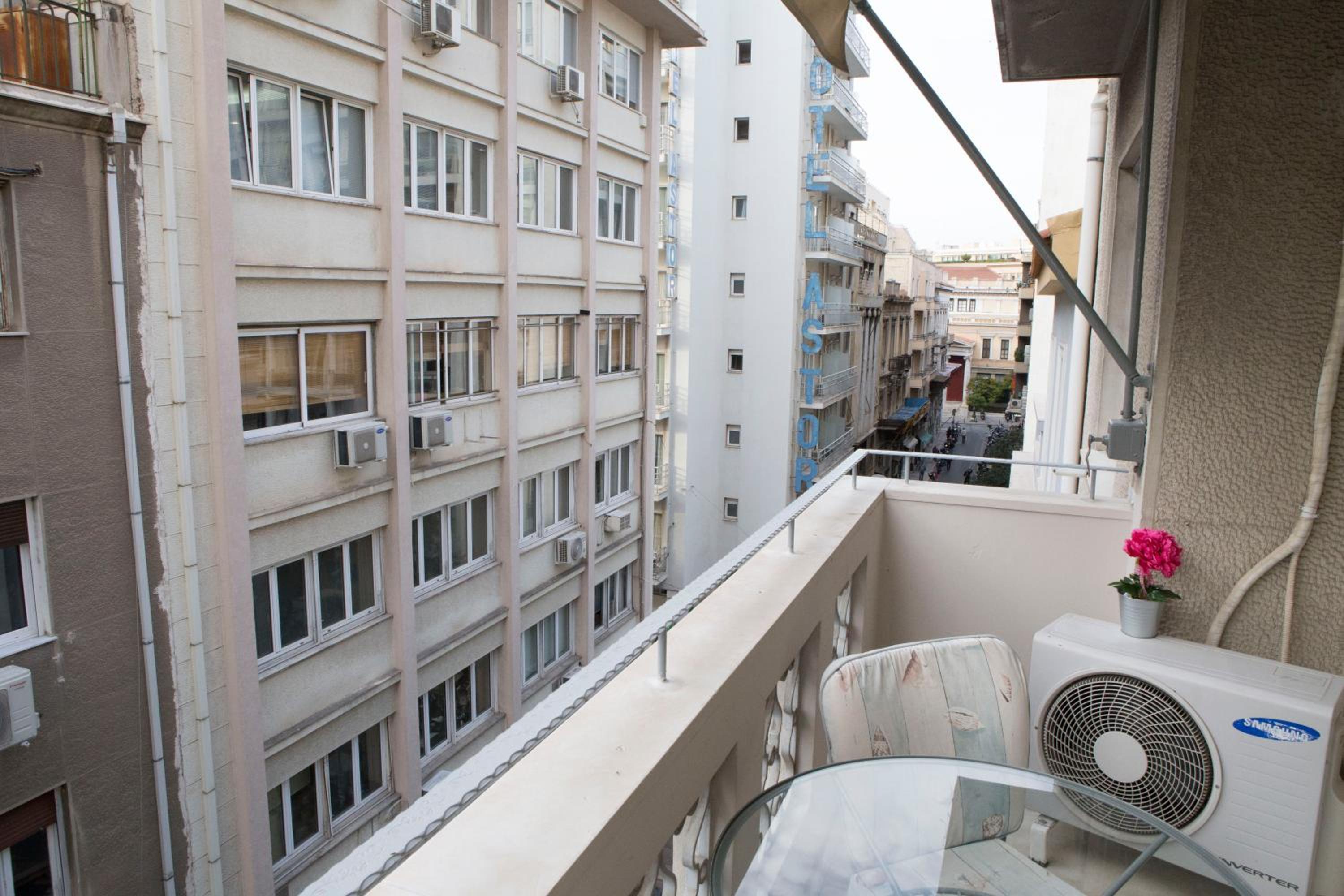 Athens Center Spacious Luxury Apartment