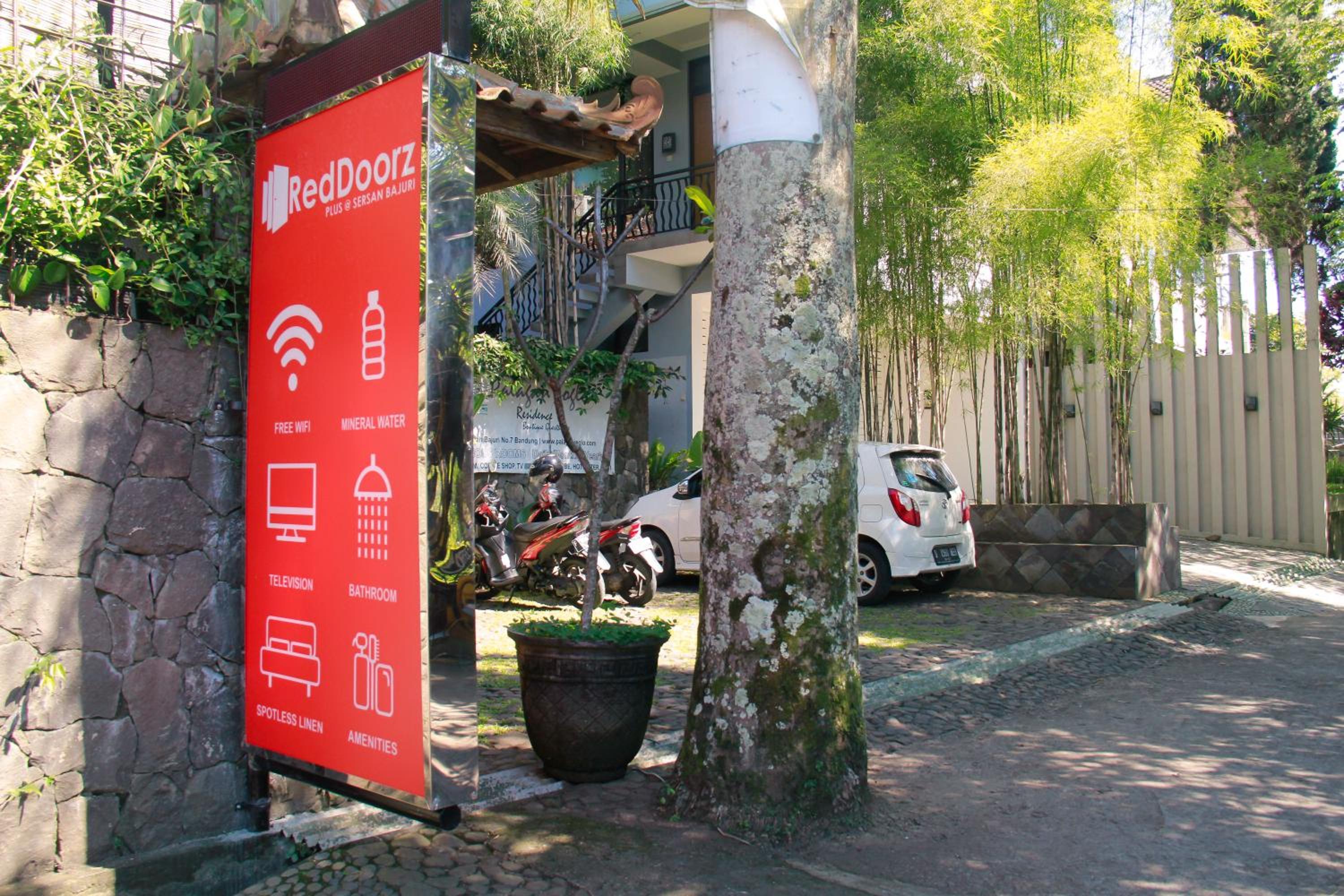 RedDoorz at Palagan Joglo Sersan Bajuri