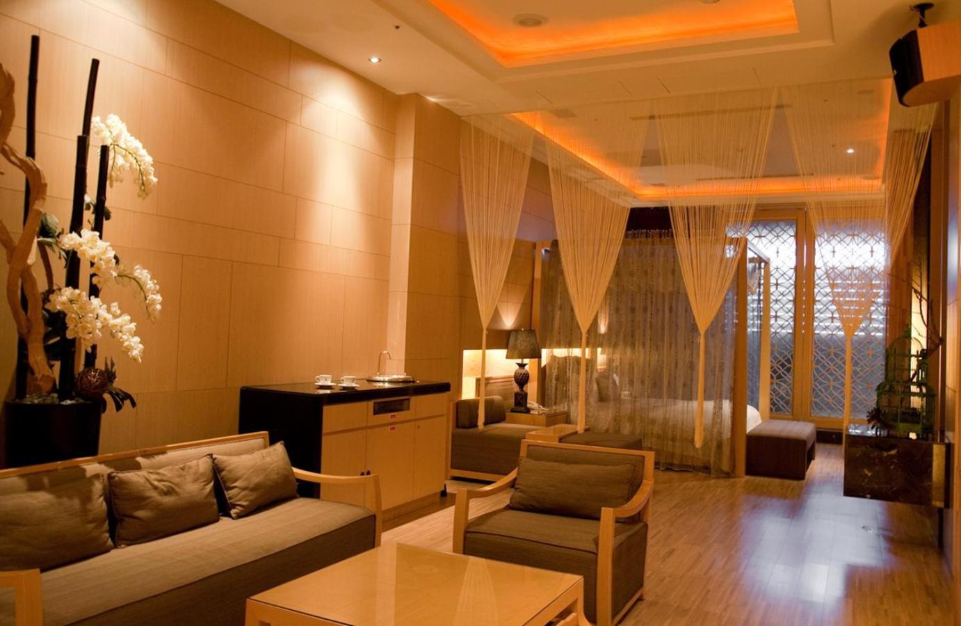 Dubai Motel