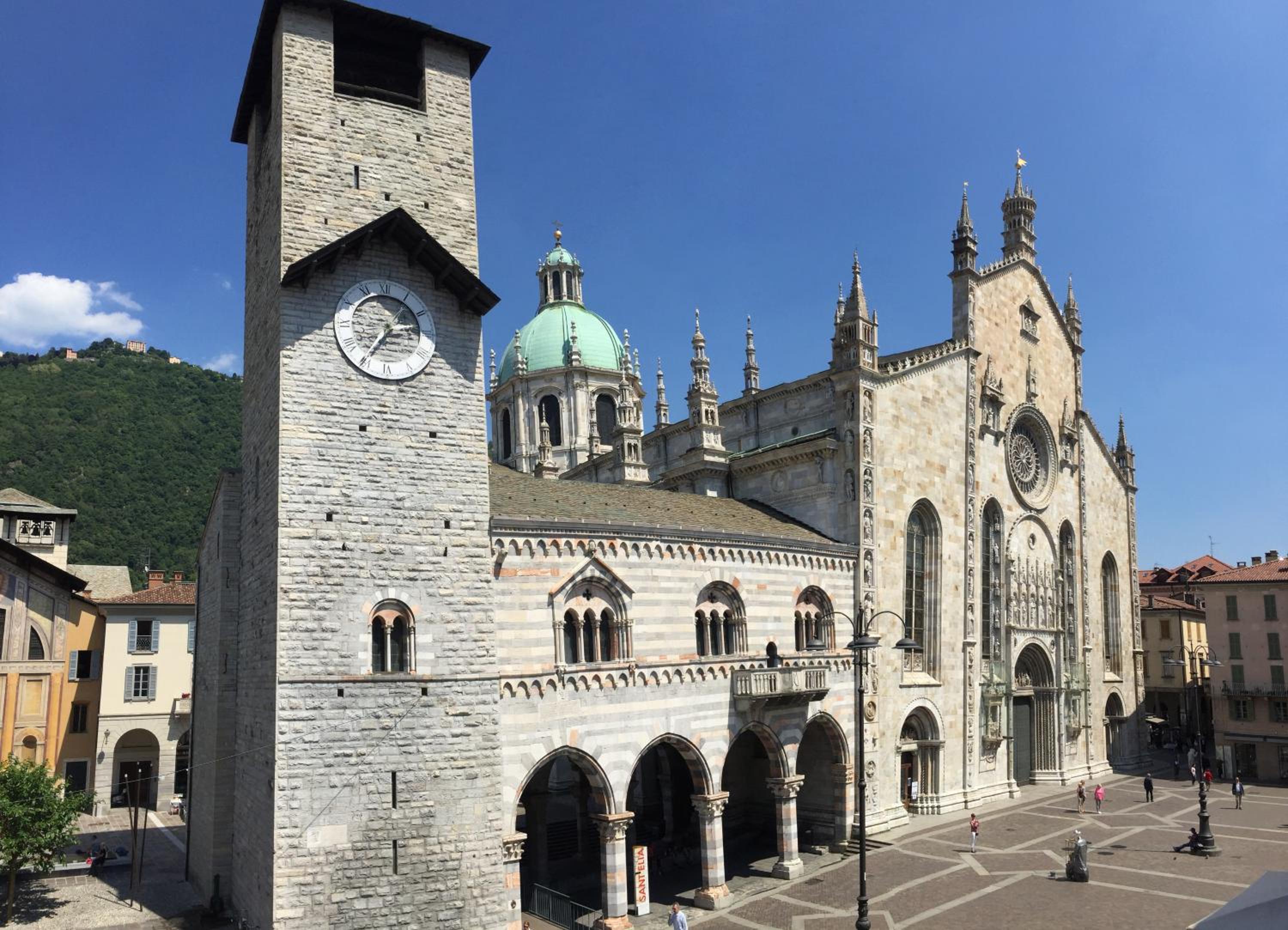 Piazza Duomo view 3