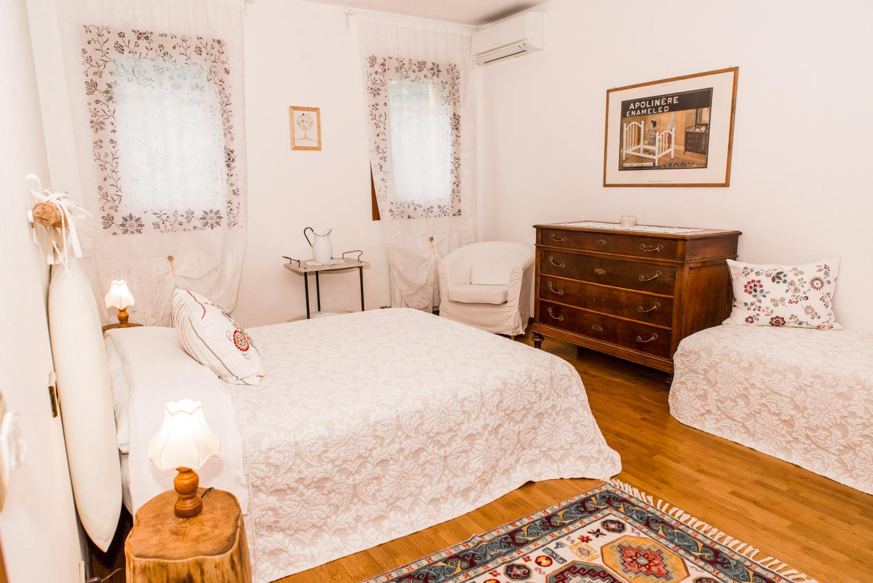 Agriturismo Alba view 5