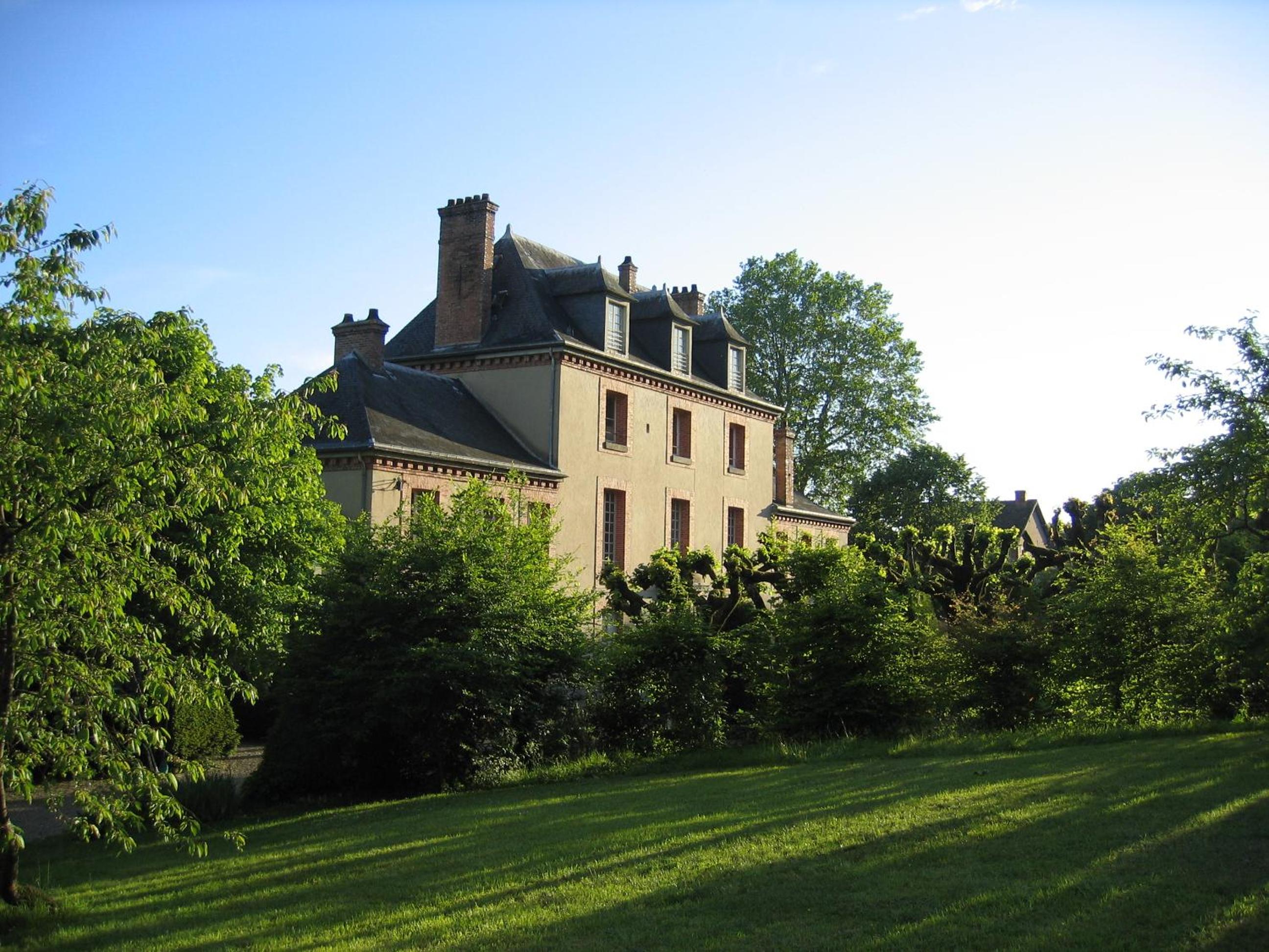 Photo 10