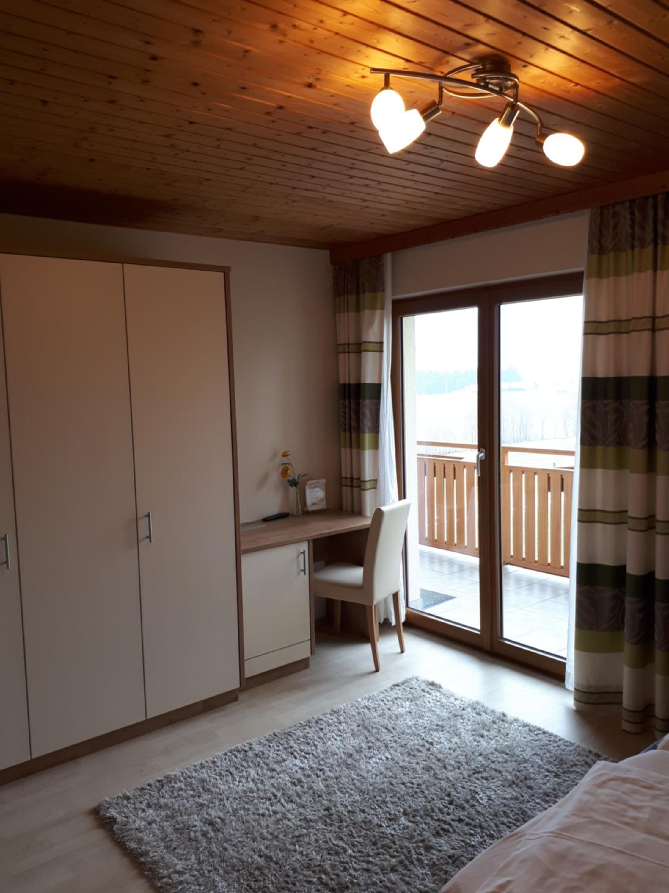 Pension Kreuzinger, 5310 Tiefgraben