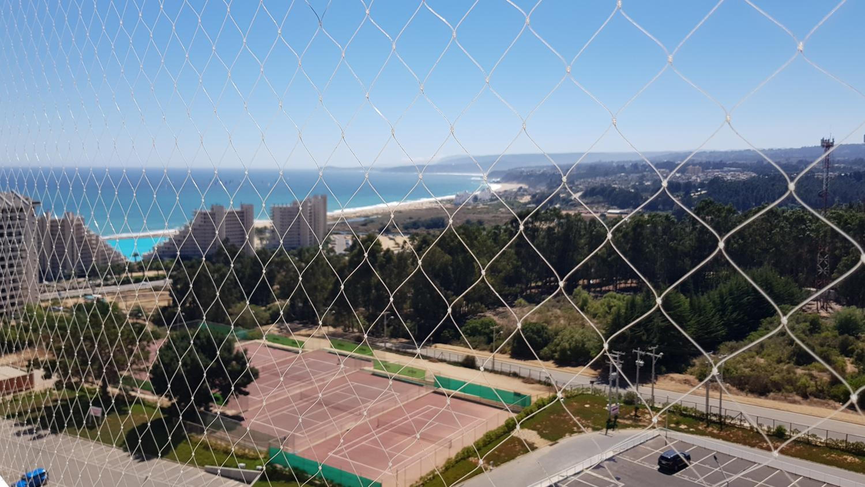 Laguna Bahía, Algarrobo view 4