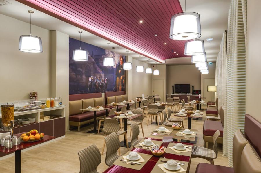 restaurant