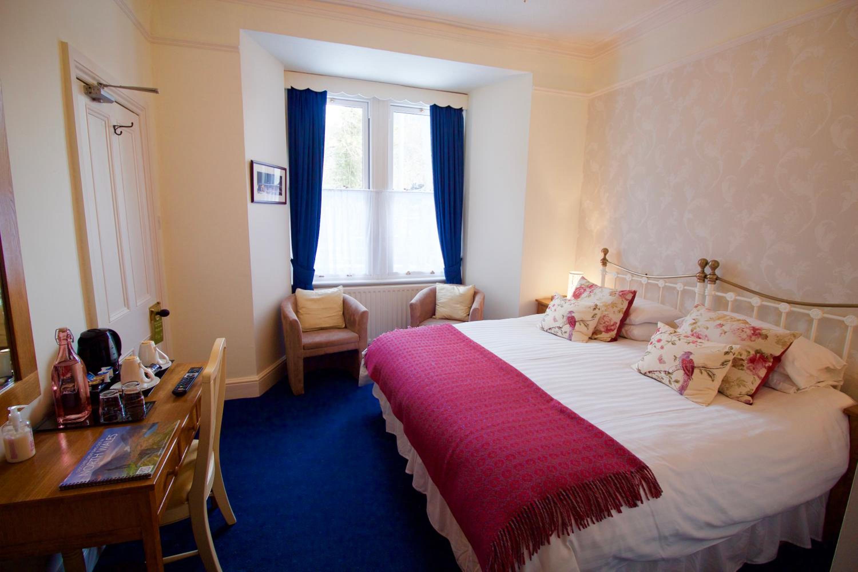 Bod Gwynedd Bed and Breakfast view 2