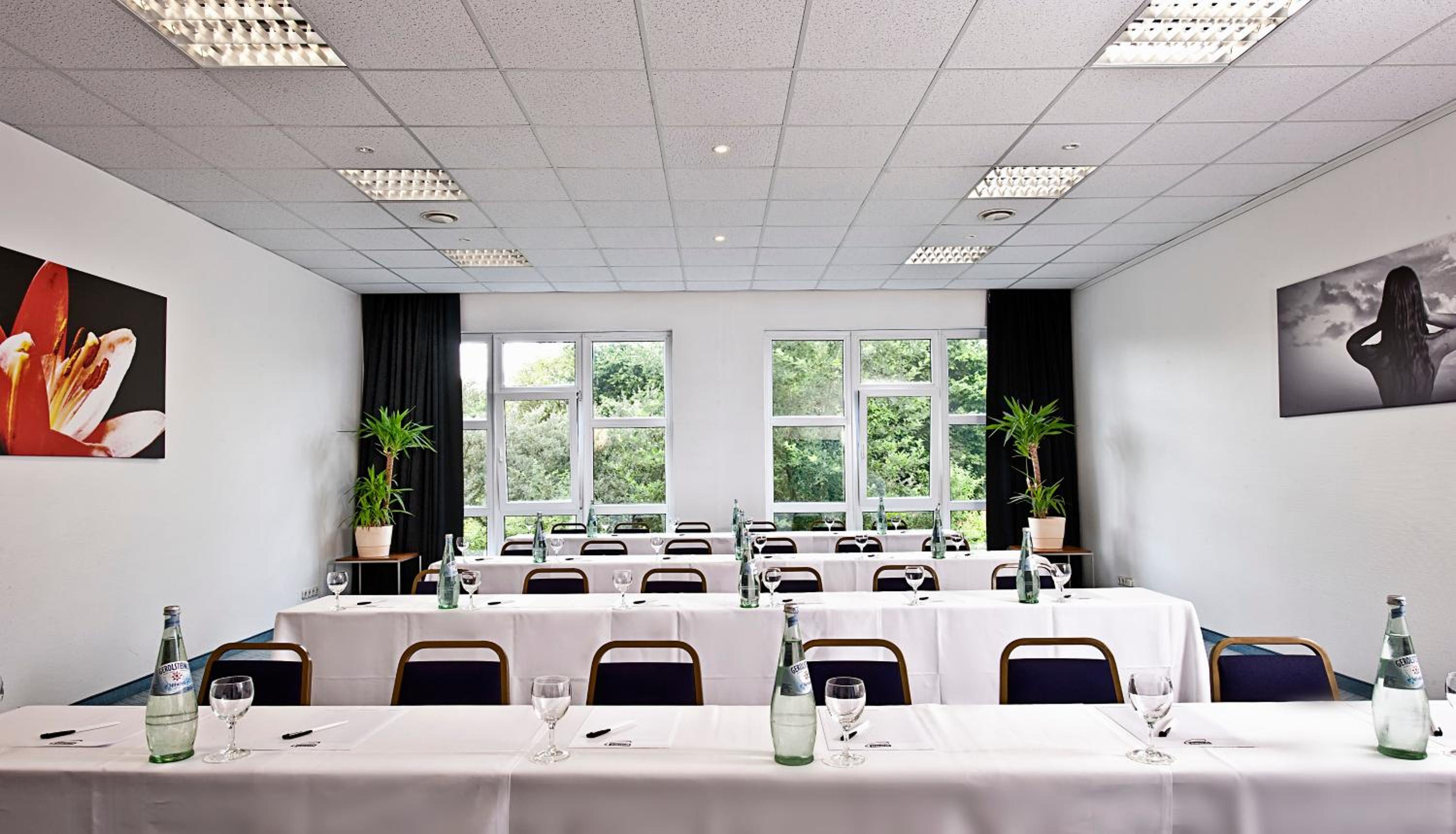 meeting & event spaces