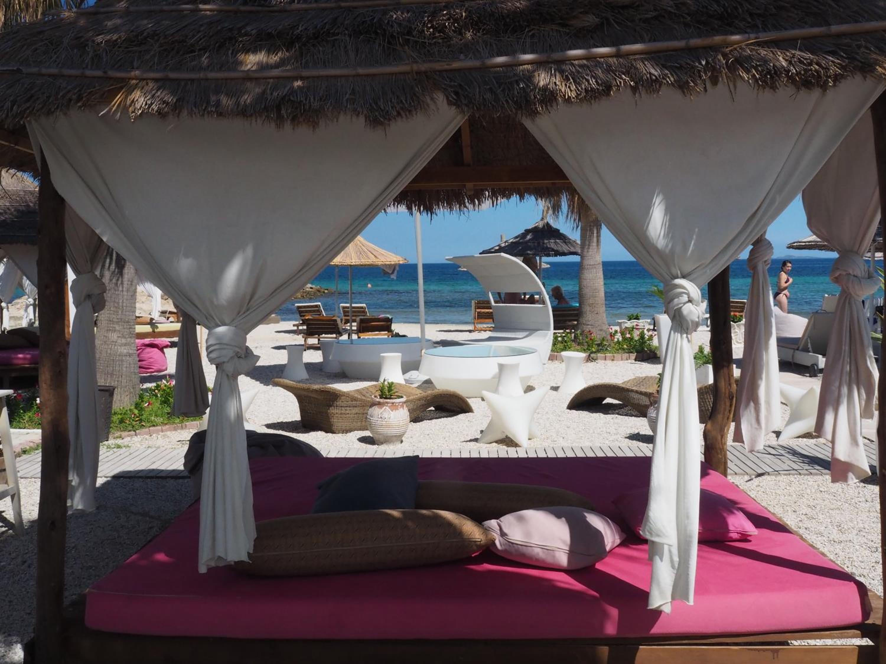 Vacanze Pushime Albania