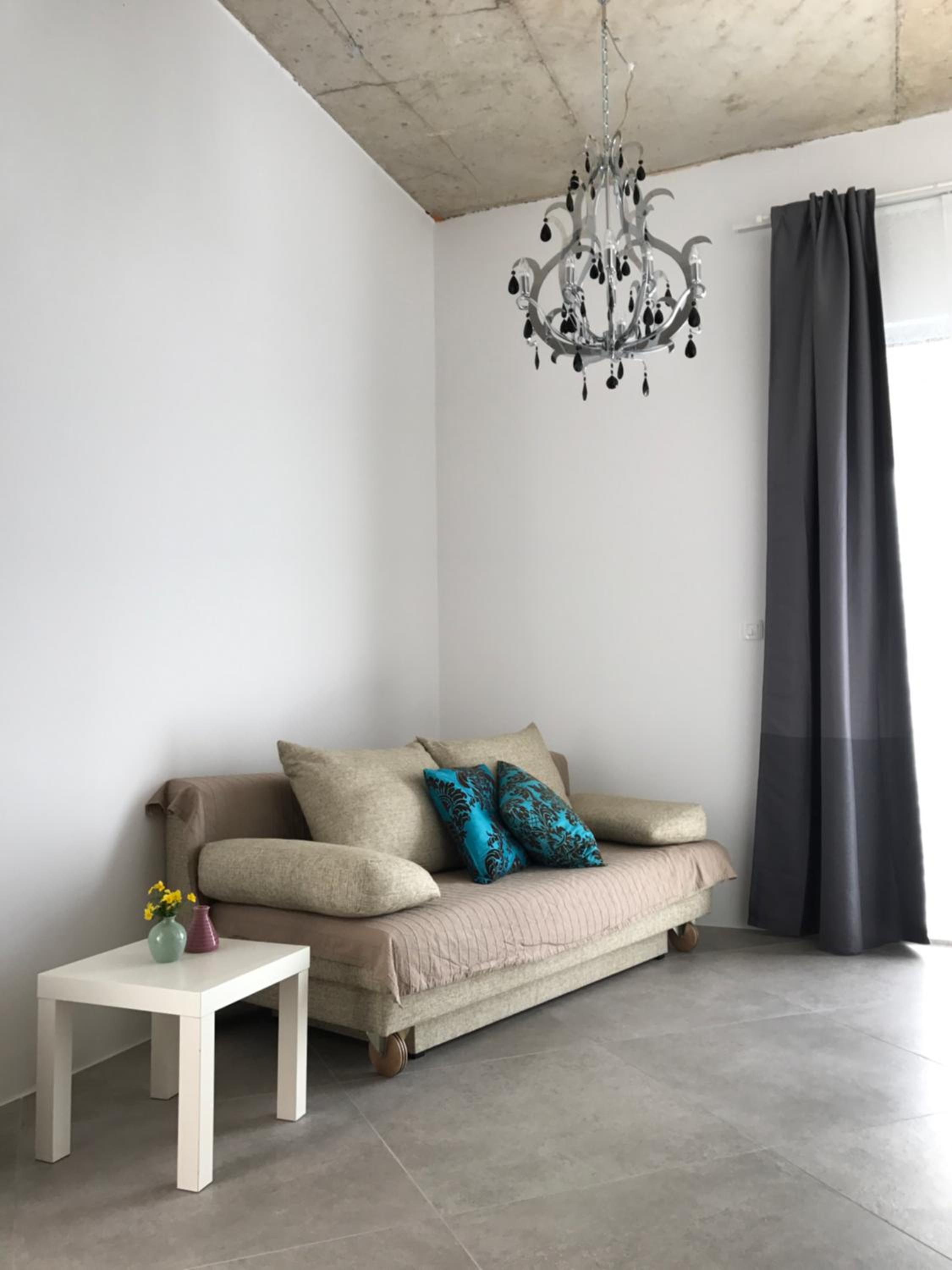 Street Flat