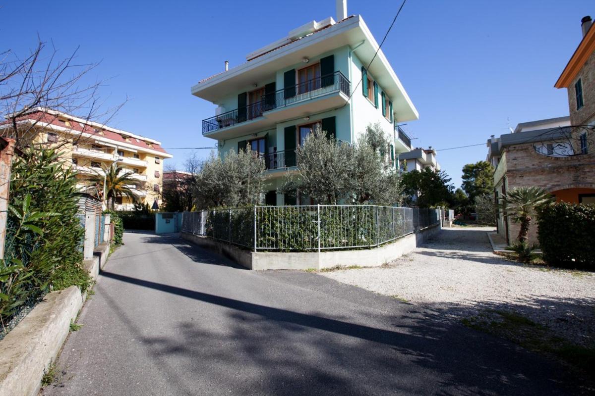 Guest House Il Faro view 3