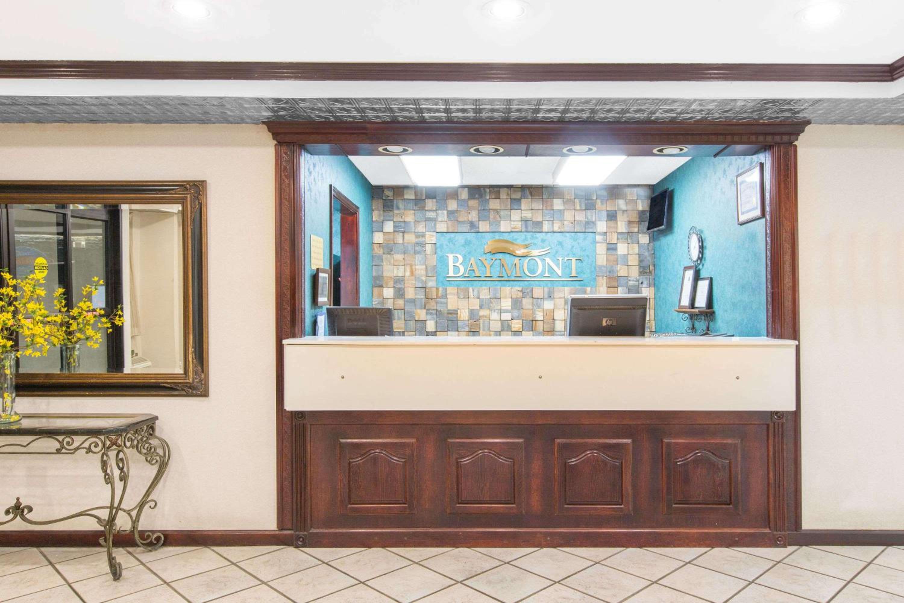 Jonesboro Vacations - Baymont by Wyndham Jonesboro - Property Image 9
