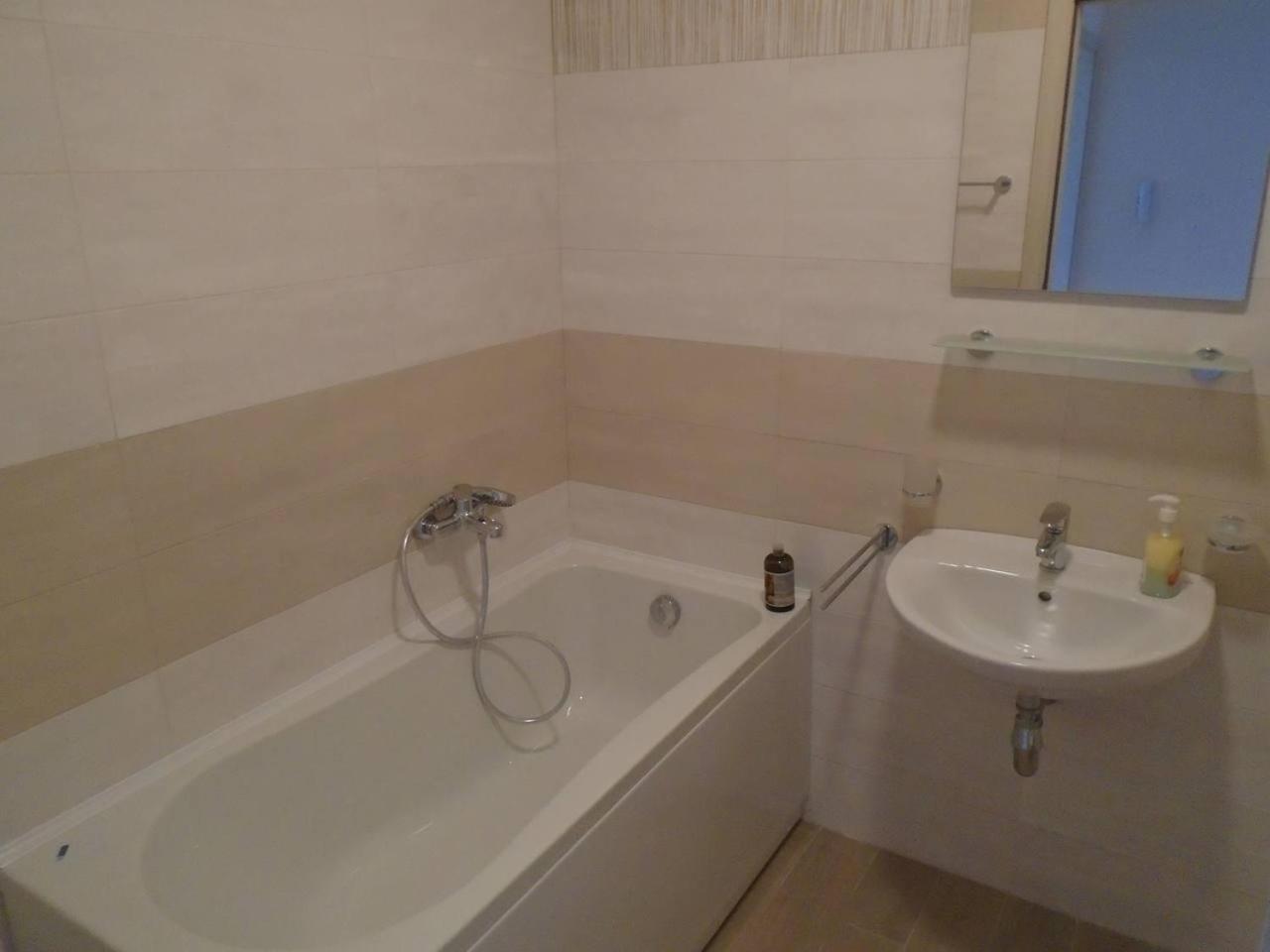 Fantastic brand new apartment view 3