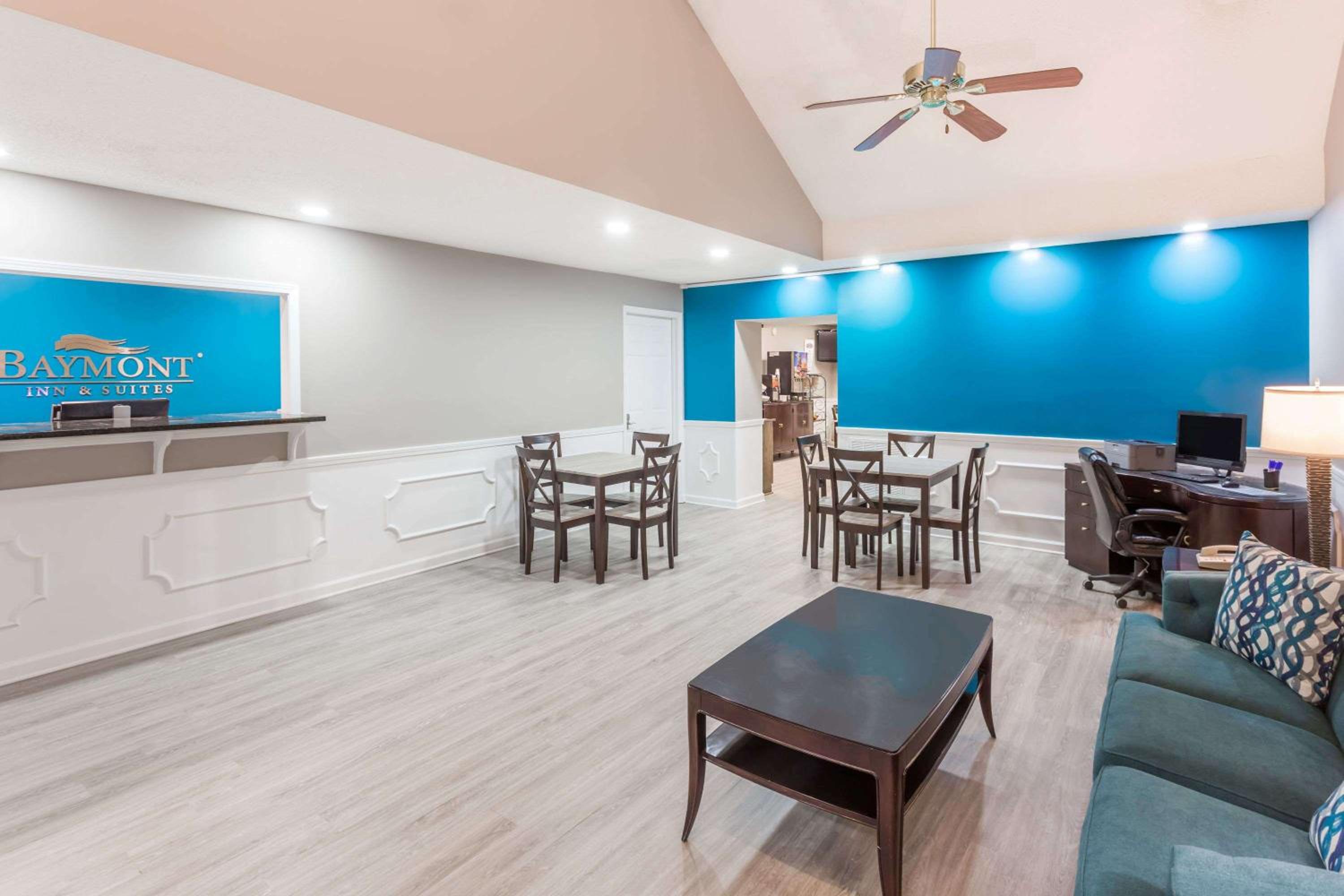 Baymont by Wyndham Duncan/Spartanburg view 2