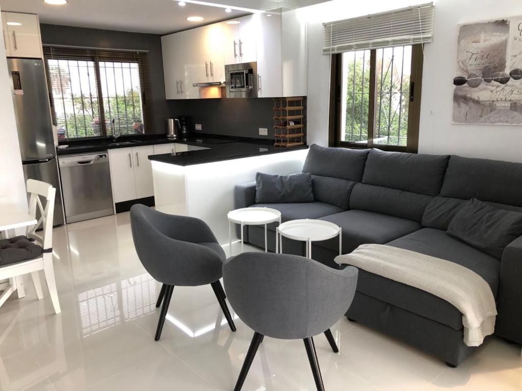 Spacious 3-Room Apartment with Pool - Riviera del Sol