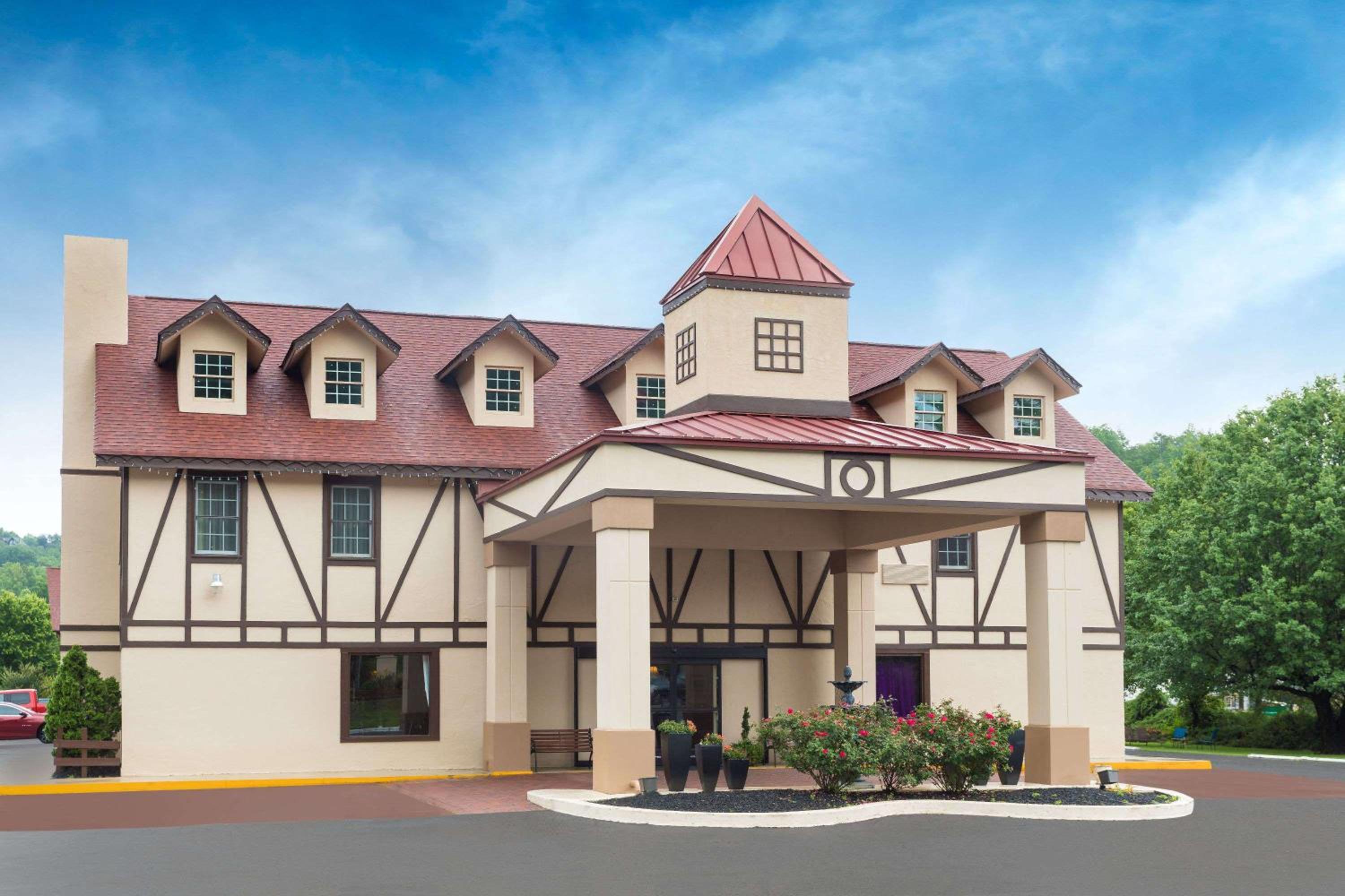 Hotel Baymont by Wyndham Helen