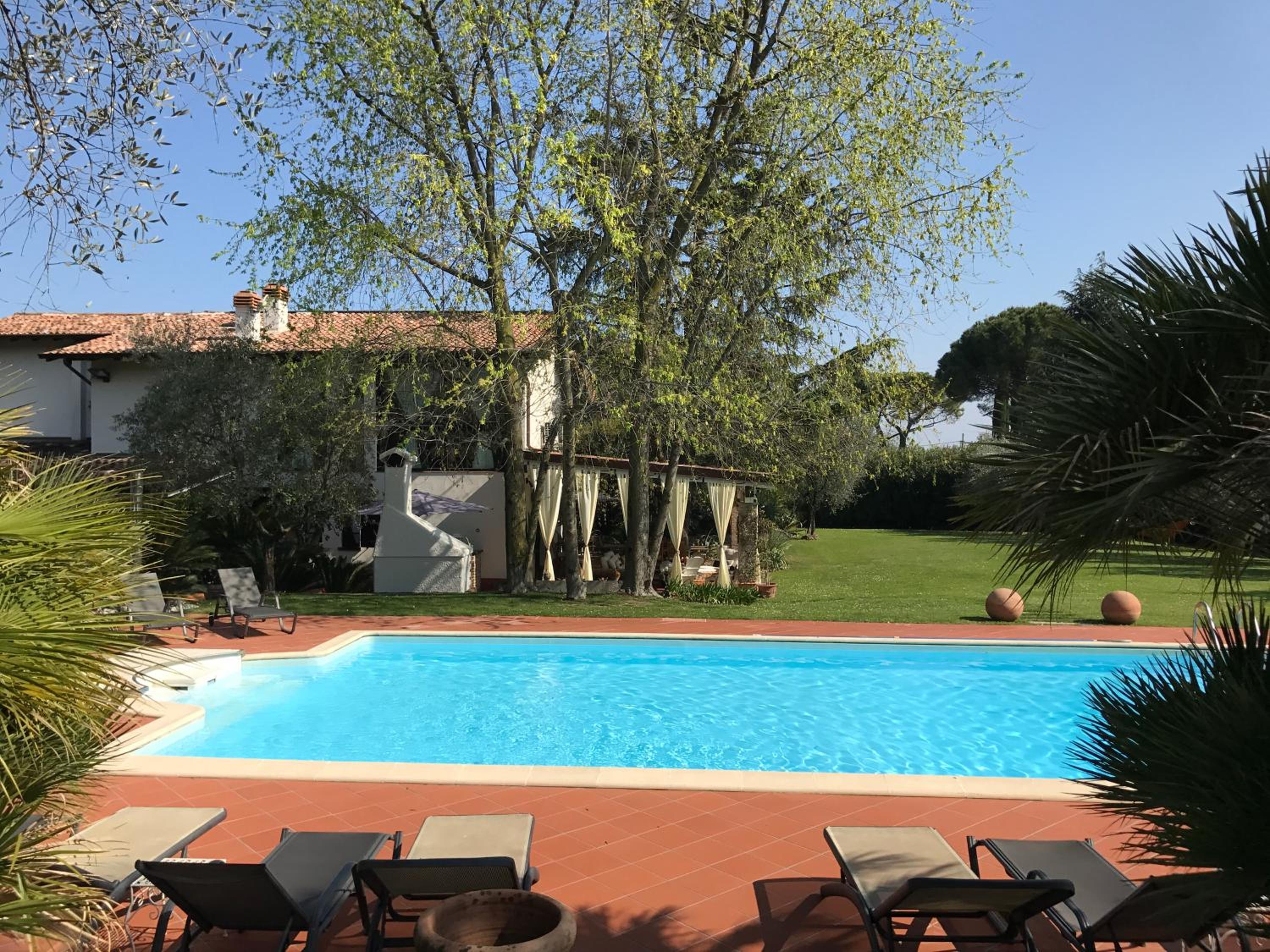 Villa Oliveto view 4