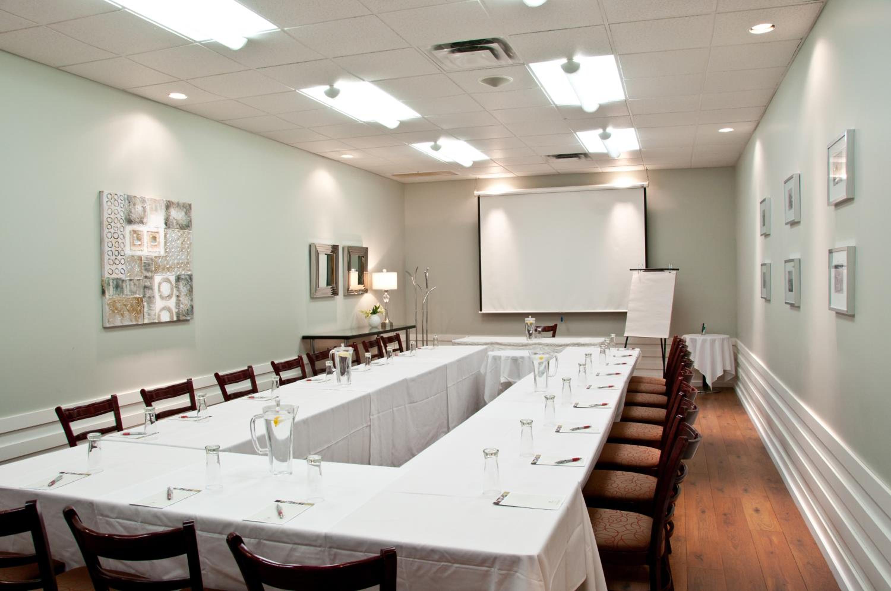 Trois-rivieres Vacations - Hotels Gouverneur Trois-Rivieres - Property Image 6
