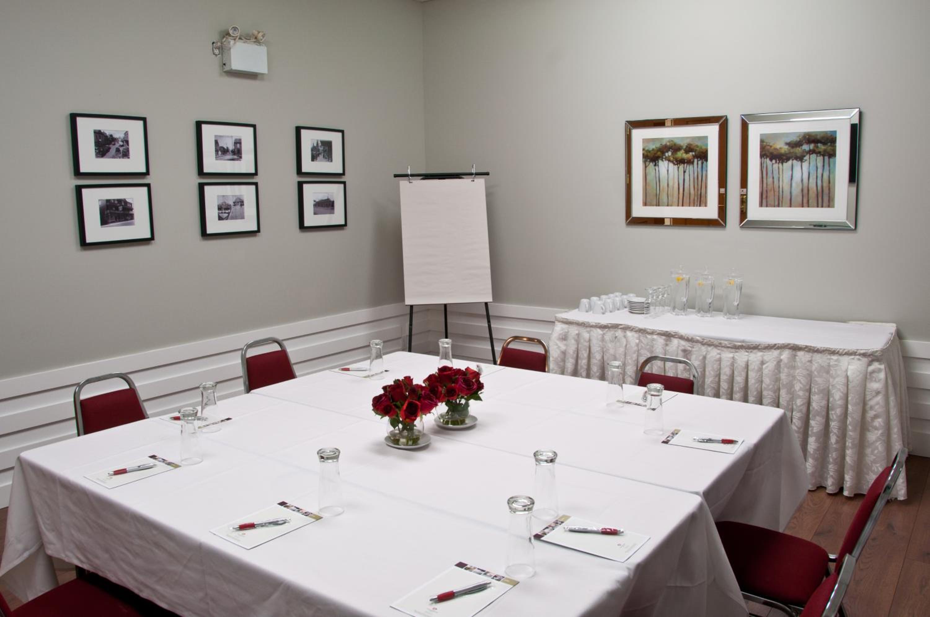 Trois-rivieres Vacations - Hotels Gouverneur Trois-Rivieres - Property Image 4