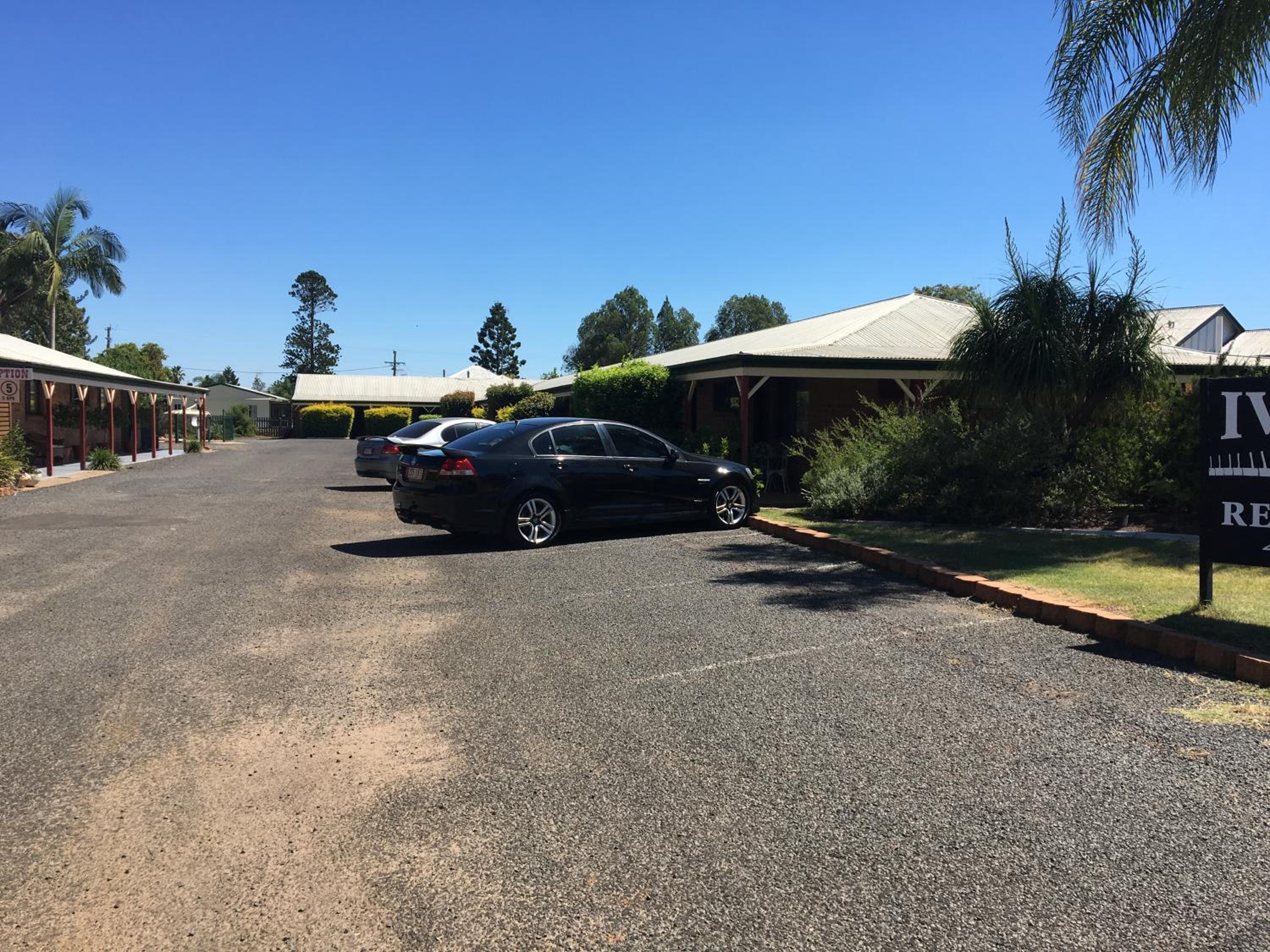 Wondai Colonial Motel & Ivory's Restaurant