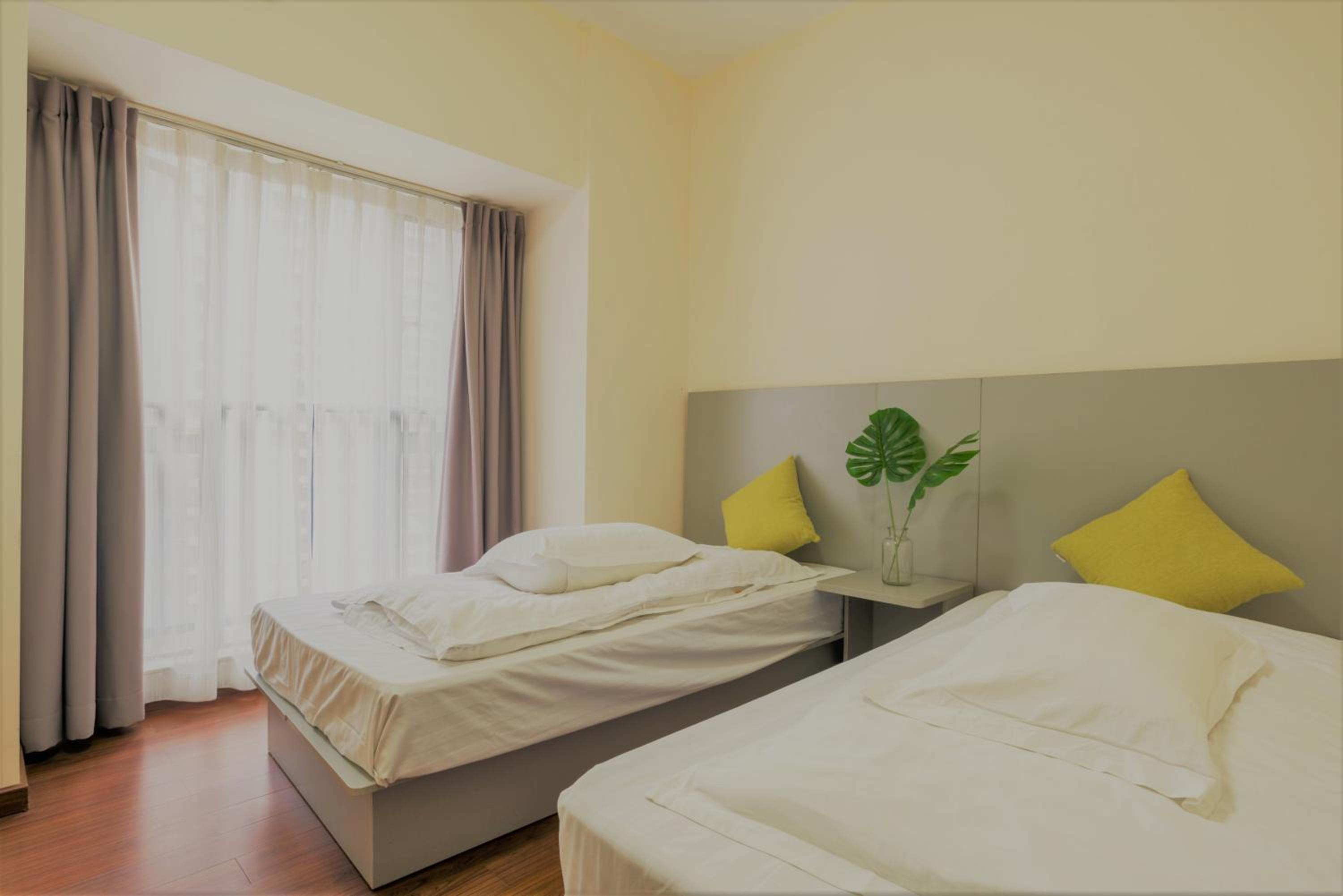Ben Shu Jia Apartment Pazhou Branch
