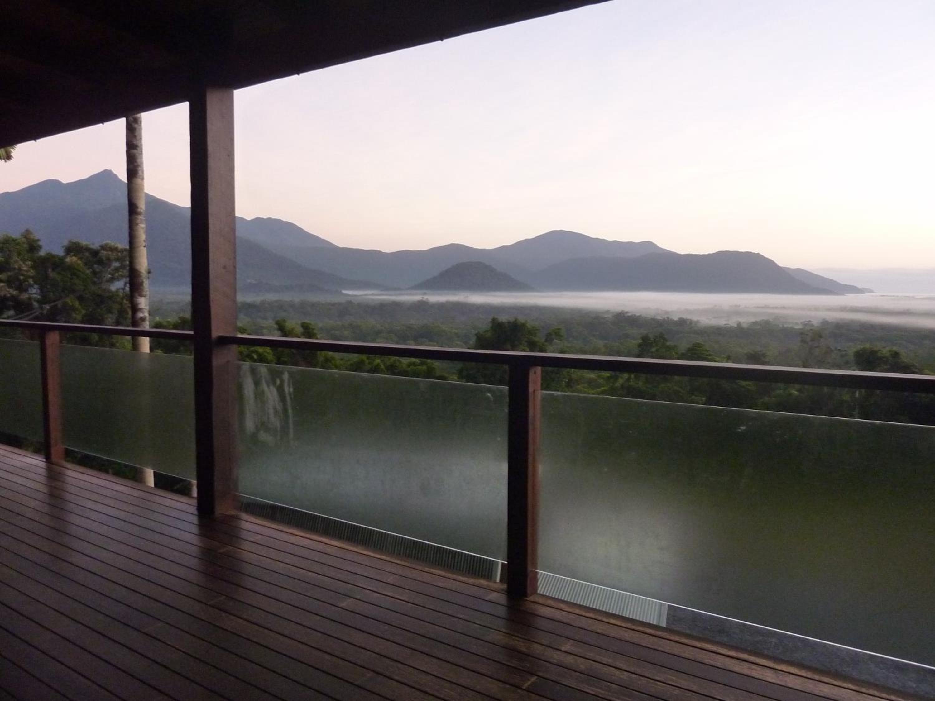 Daintree Holiday Homes - La Vista