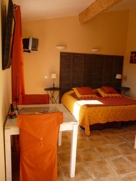 Photo 10