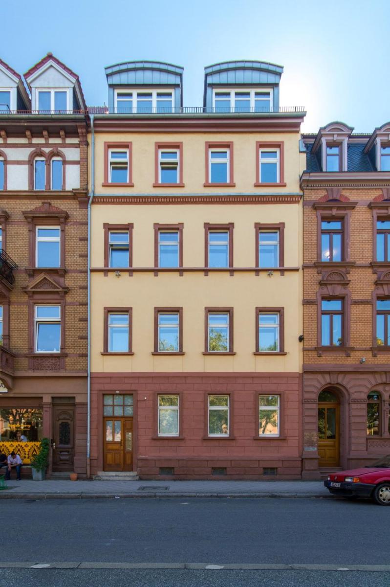 Qube Apartments Bergheim