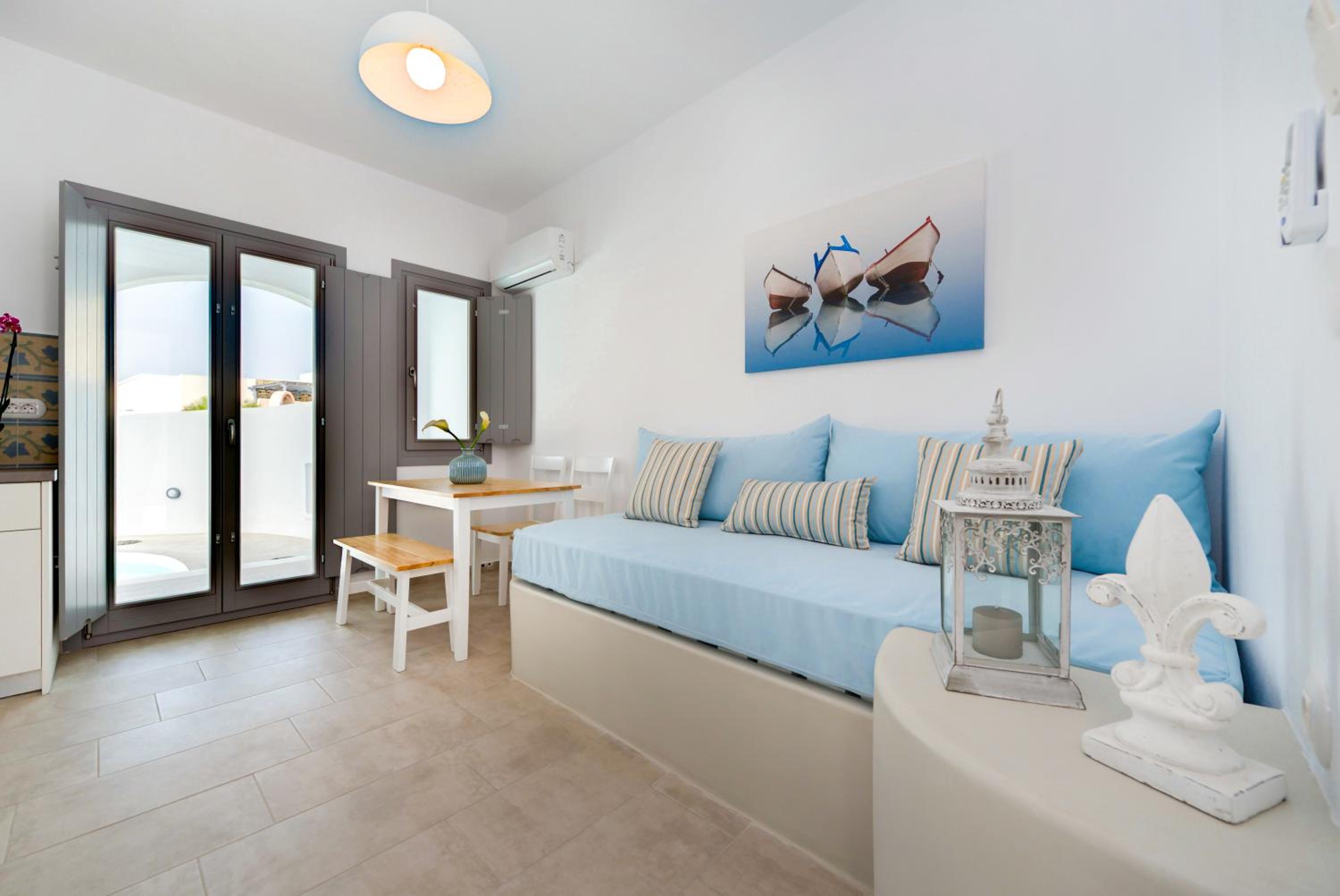 White Harmony Suites