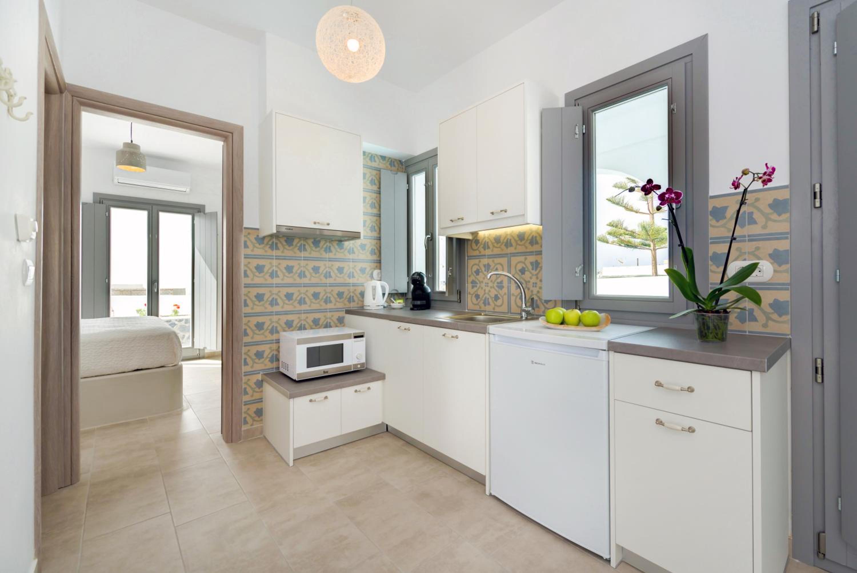White Harmony Suites
