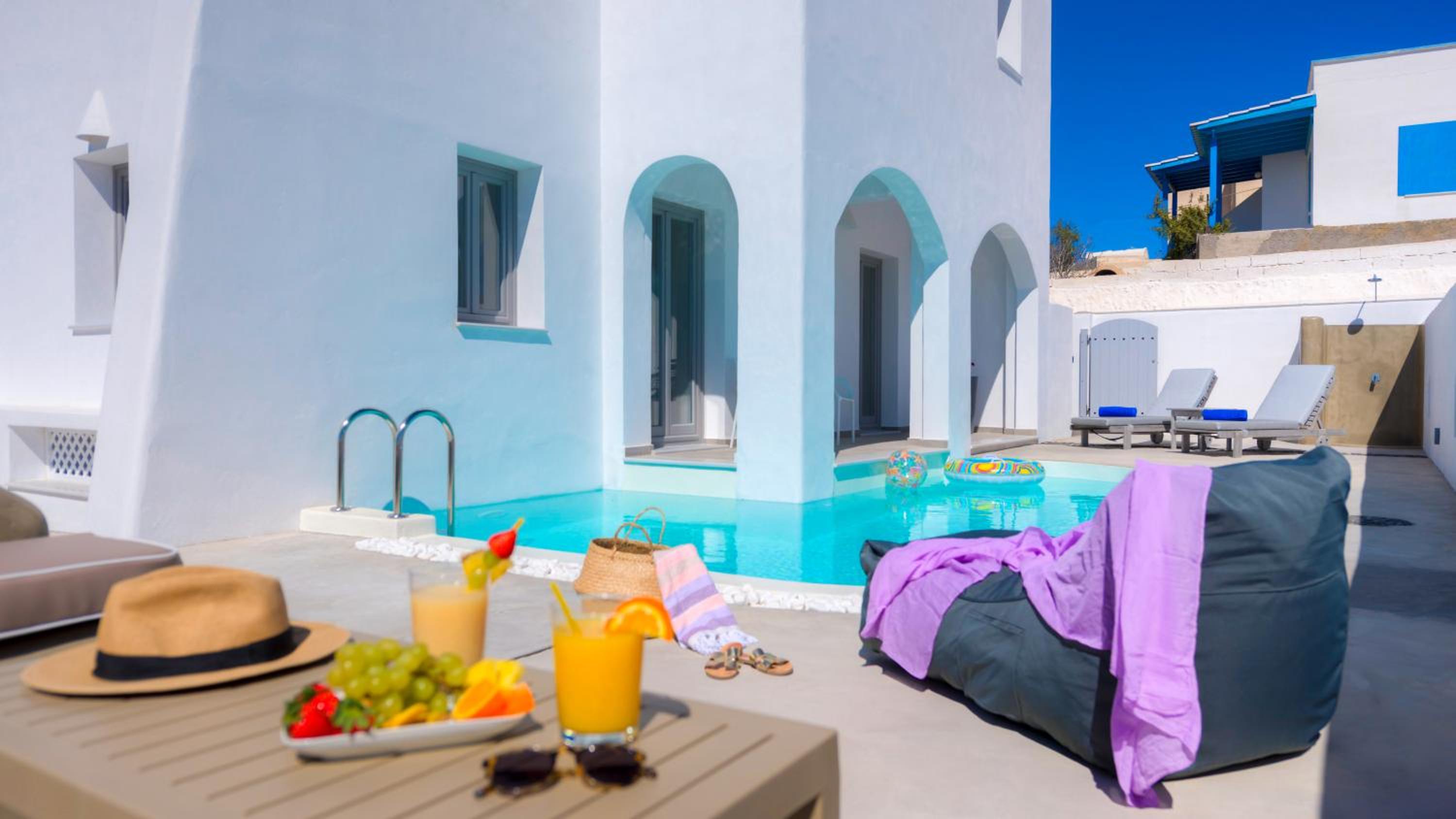 White Harmony Suites