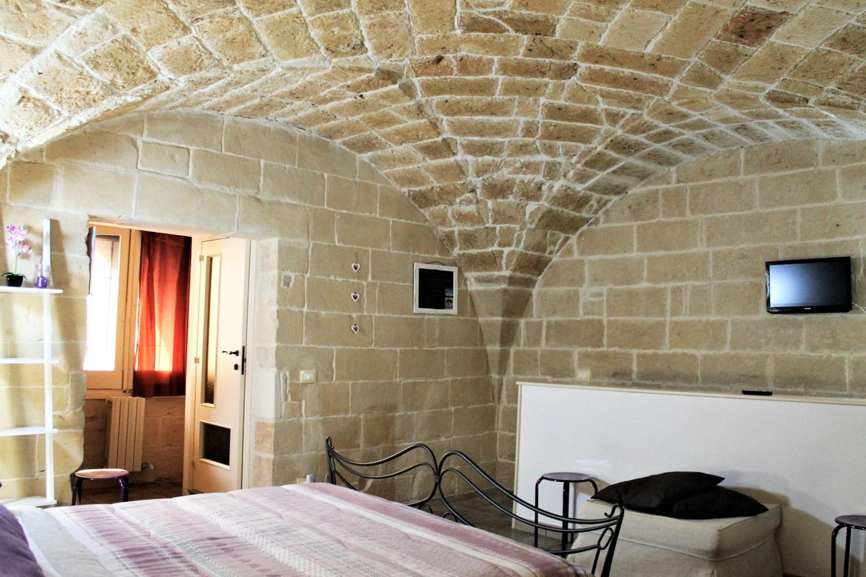 White Suite B&B