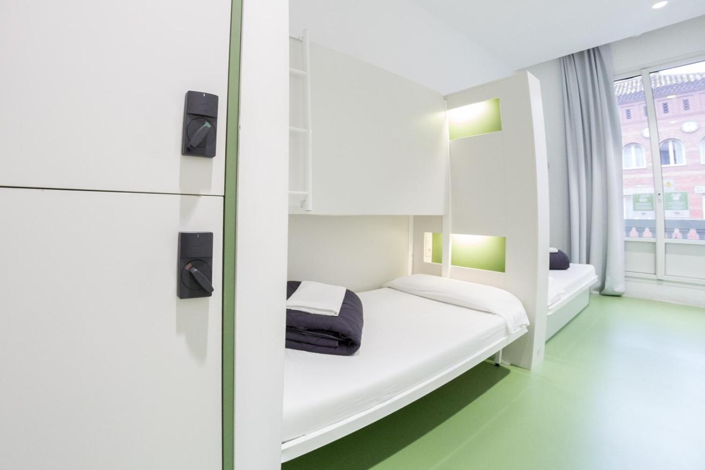 Sant Jordi Hostels Rock Palace