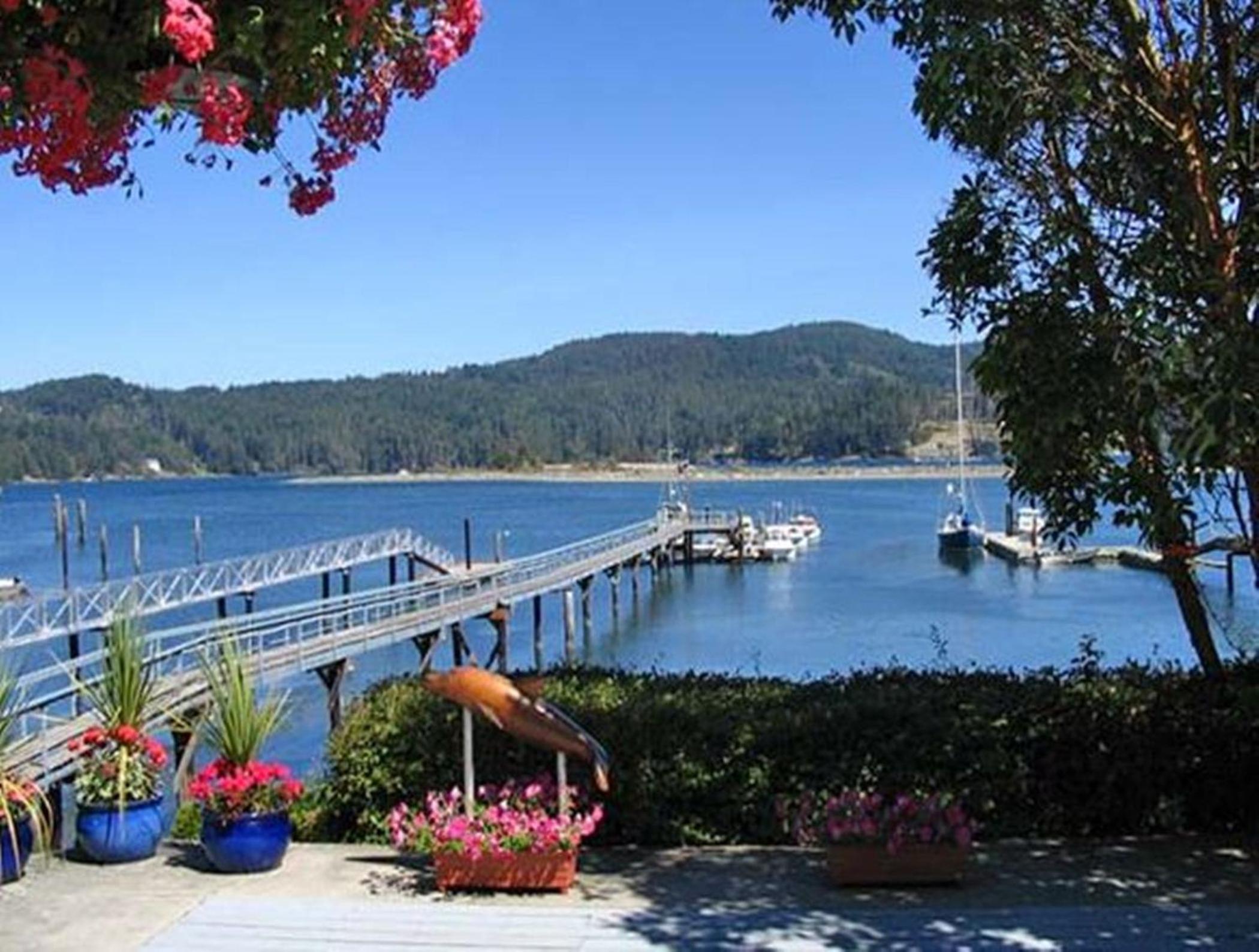Sooke Vacations - Salty Towers Ocean Front Cottages - Property Image 38