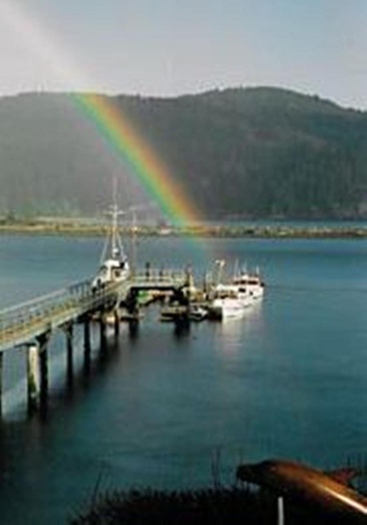 Sooke Vacations - Salty Towers Ocean Front Cottages - Property Image 60