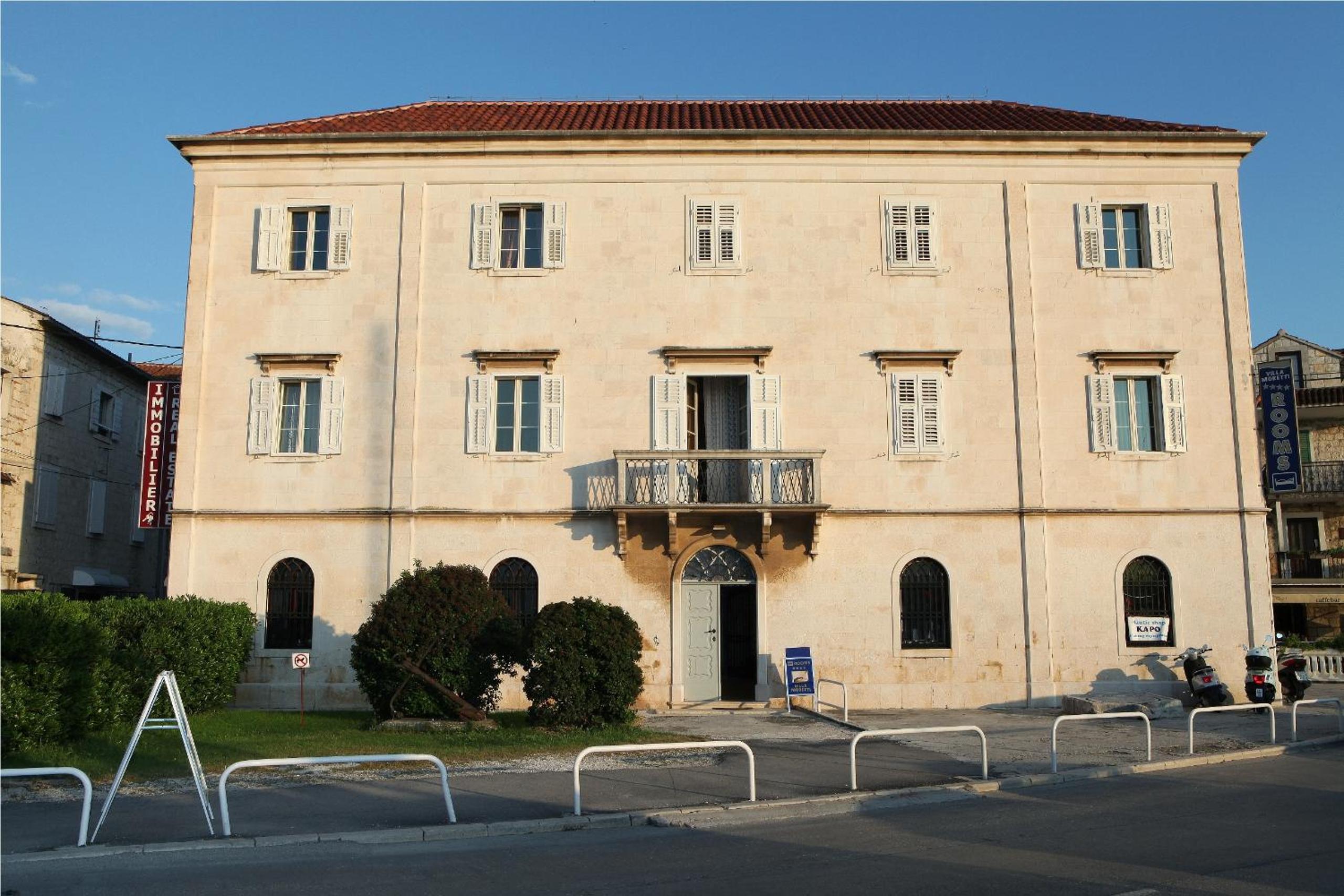 Photo 43