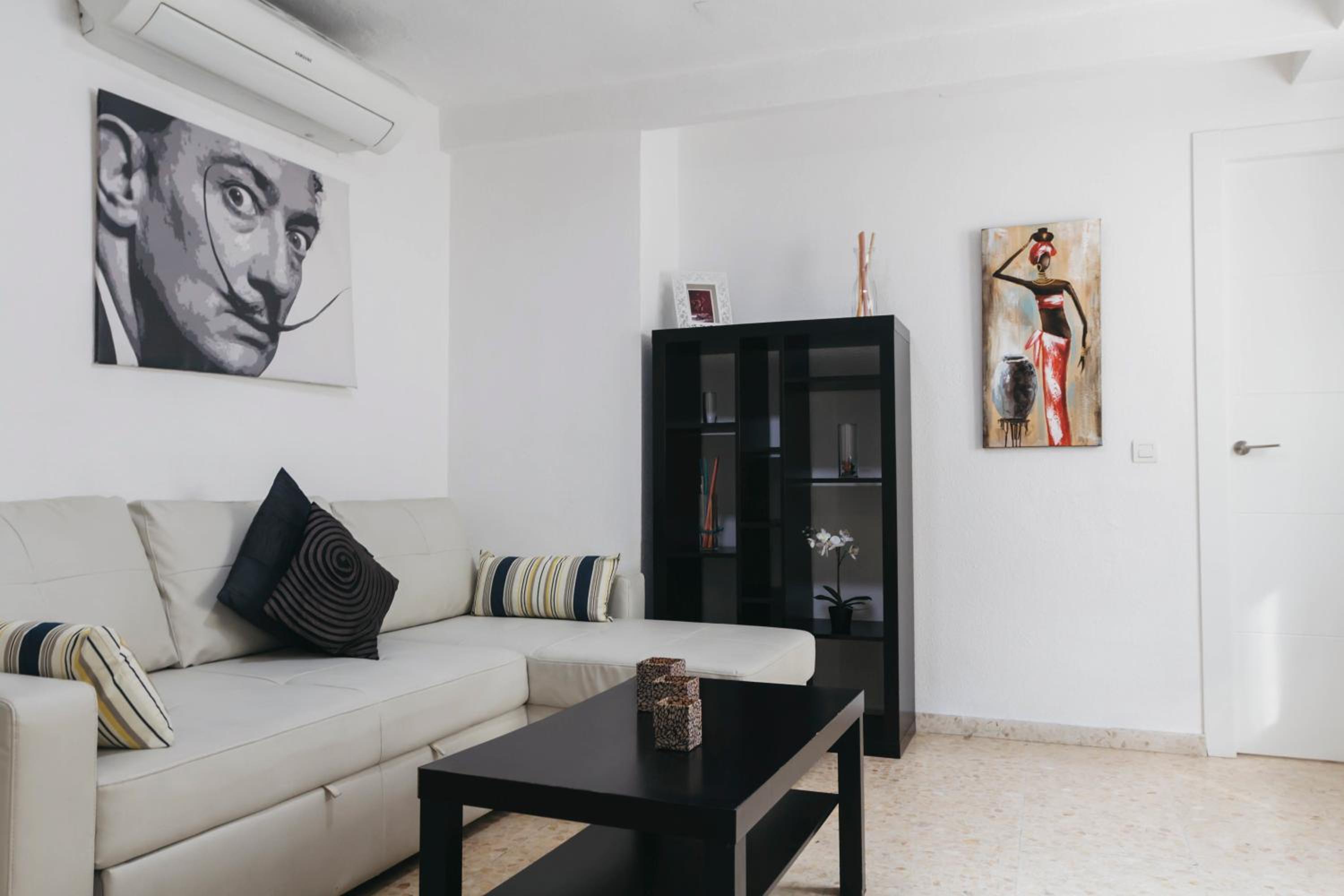 Marqués de Guadiaro 1 Apartamentos