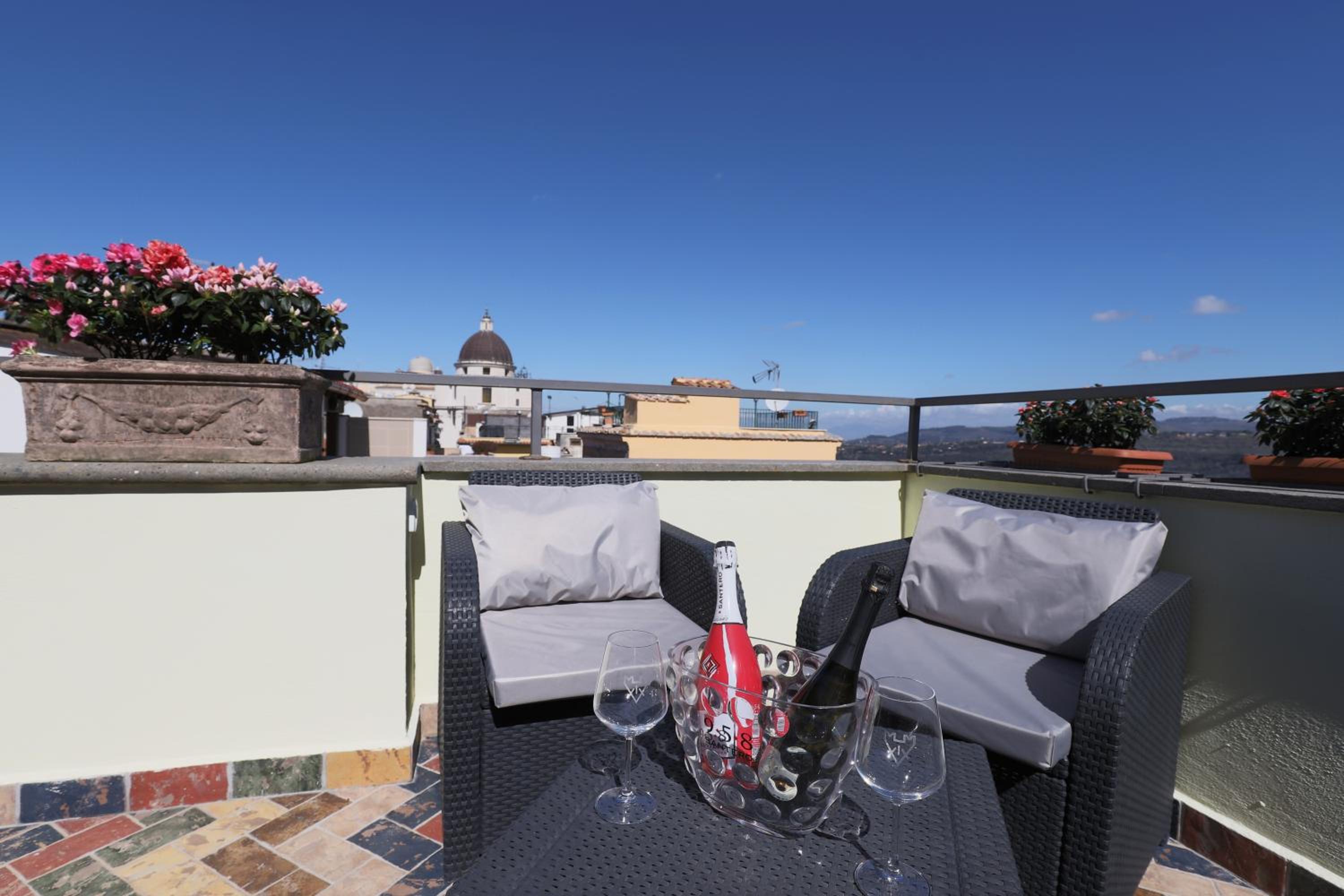 Atlantis Inn Castelgandolfo