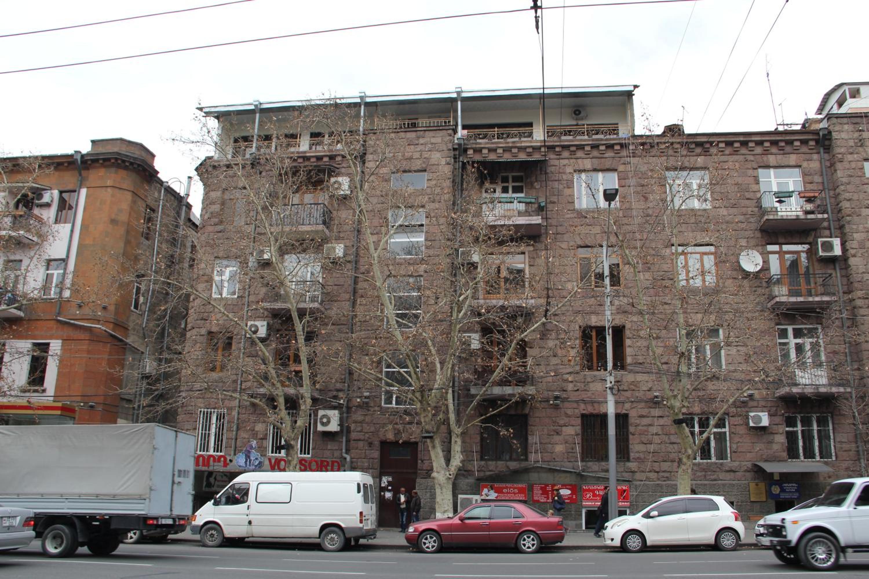 Arm Hostel