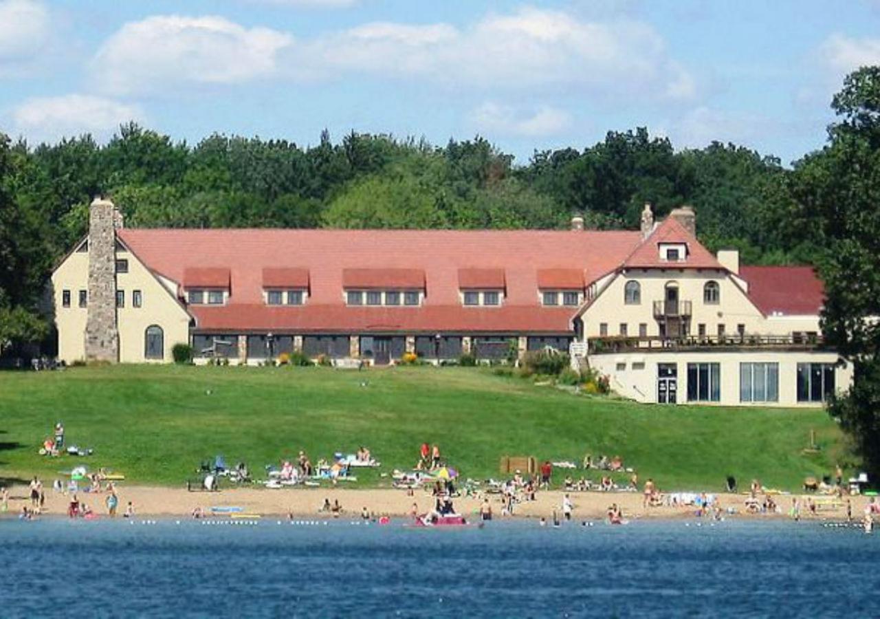 Coldwater Vacations - Potawatomi Inn  Cabins - Property Image 1