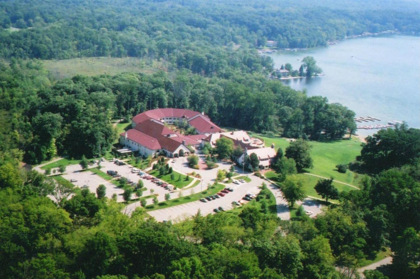 Potawatomi Inn & Cabins view 3