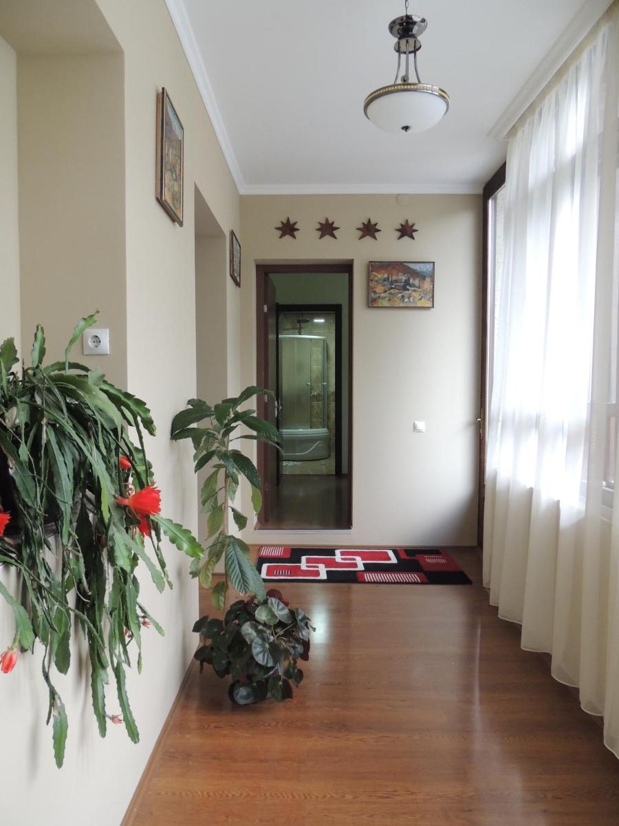 Gallery Guest House